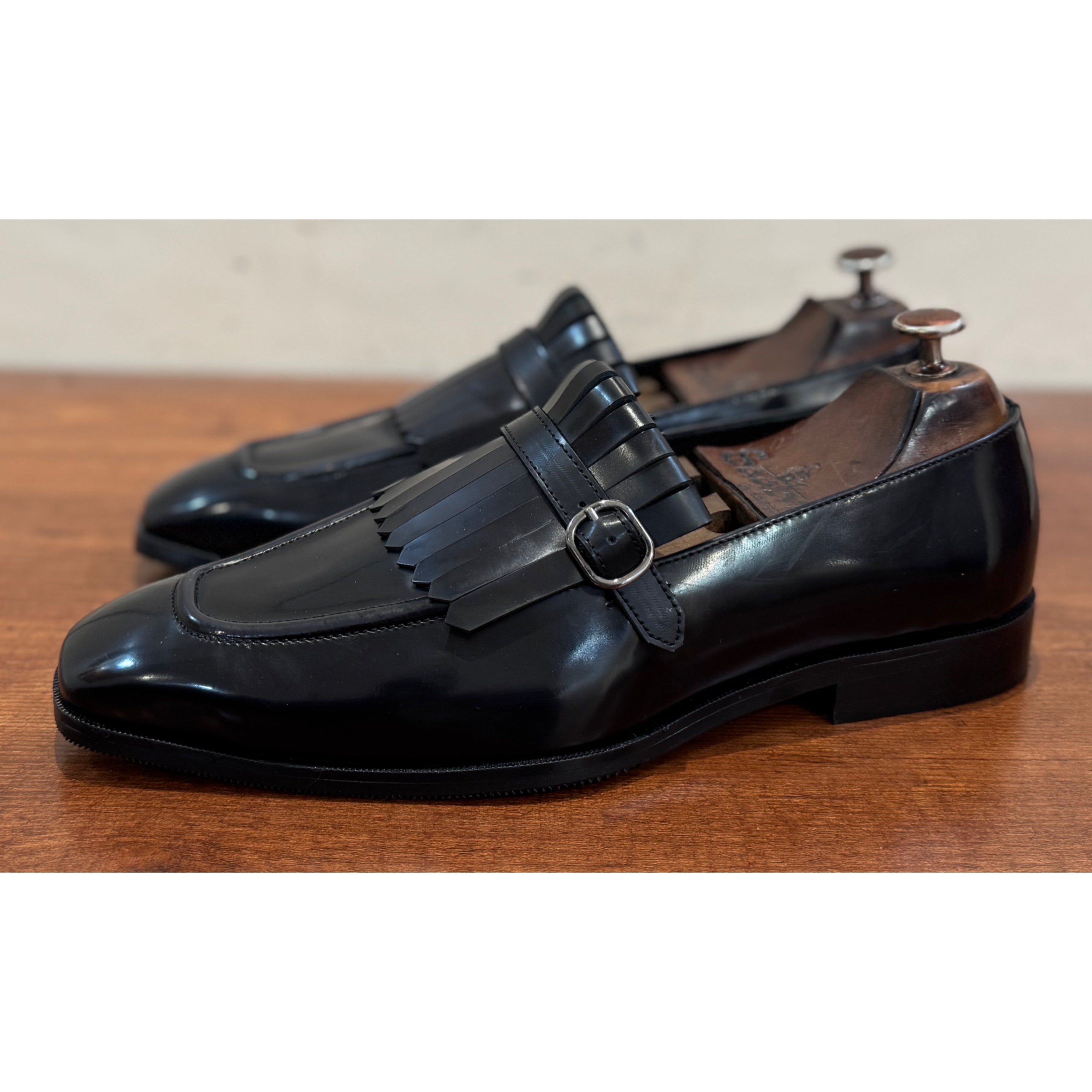 Black Calf Leather Loafers With Fringes