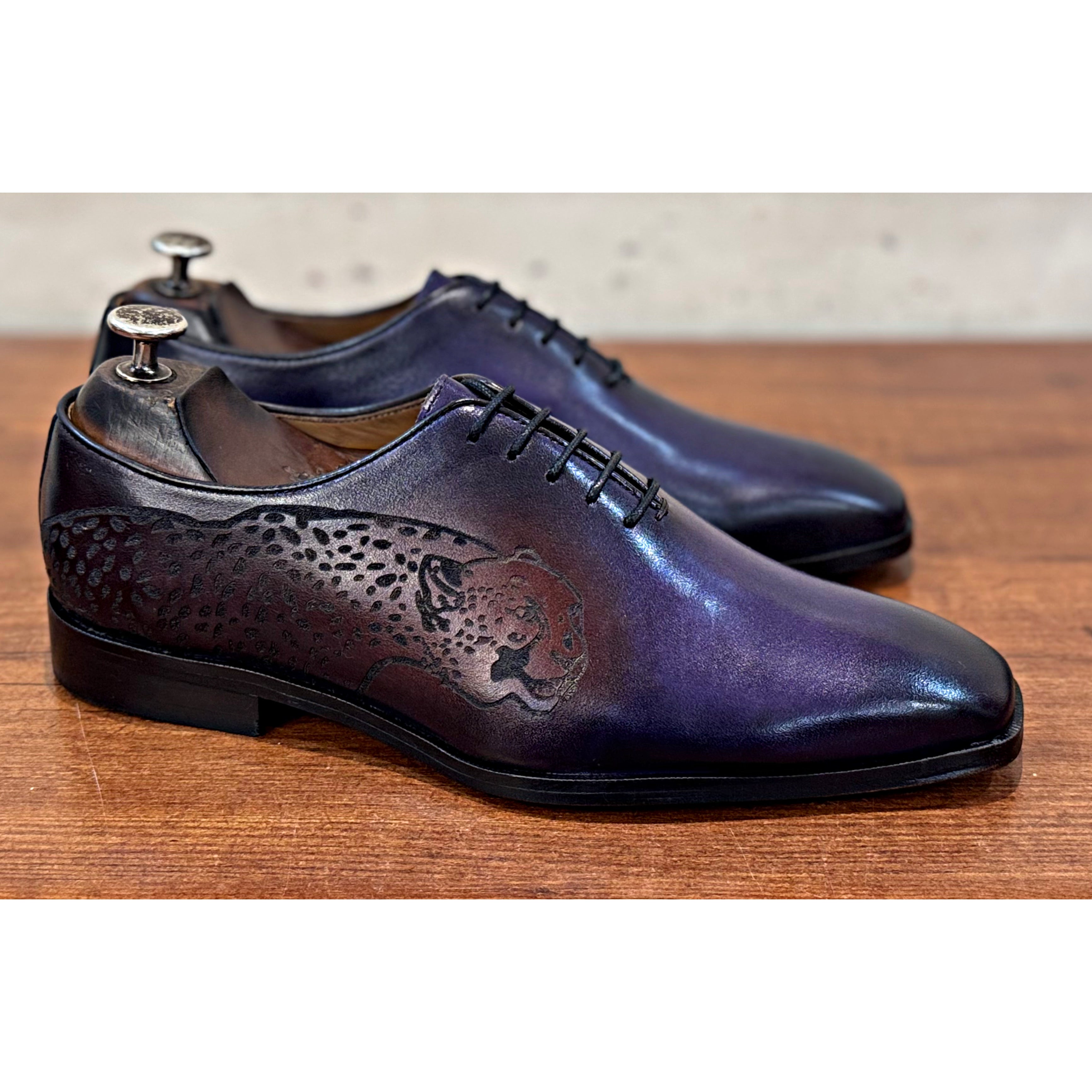 Classic Wholecut Oxford Tiger Hand Patina