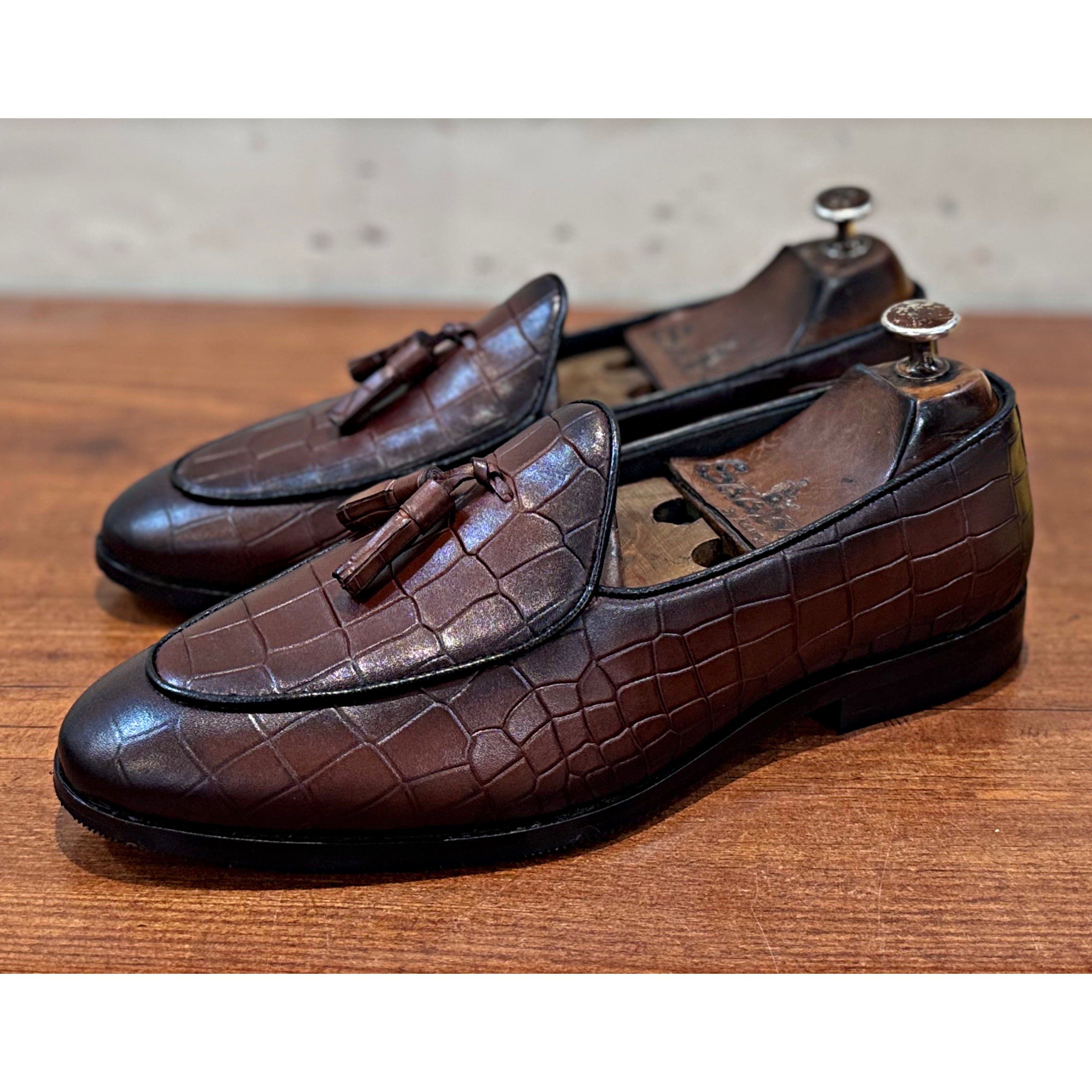 Brown Belgian Loafers With Tassels Croc