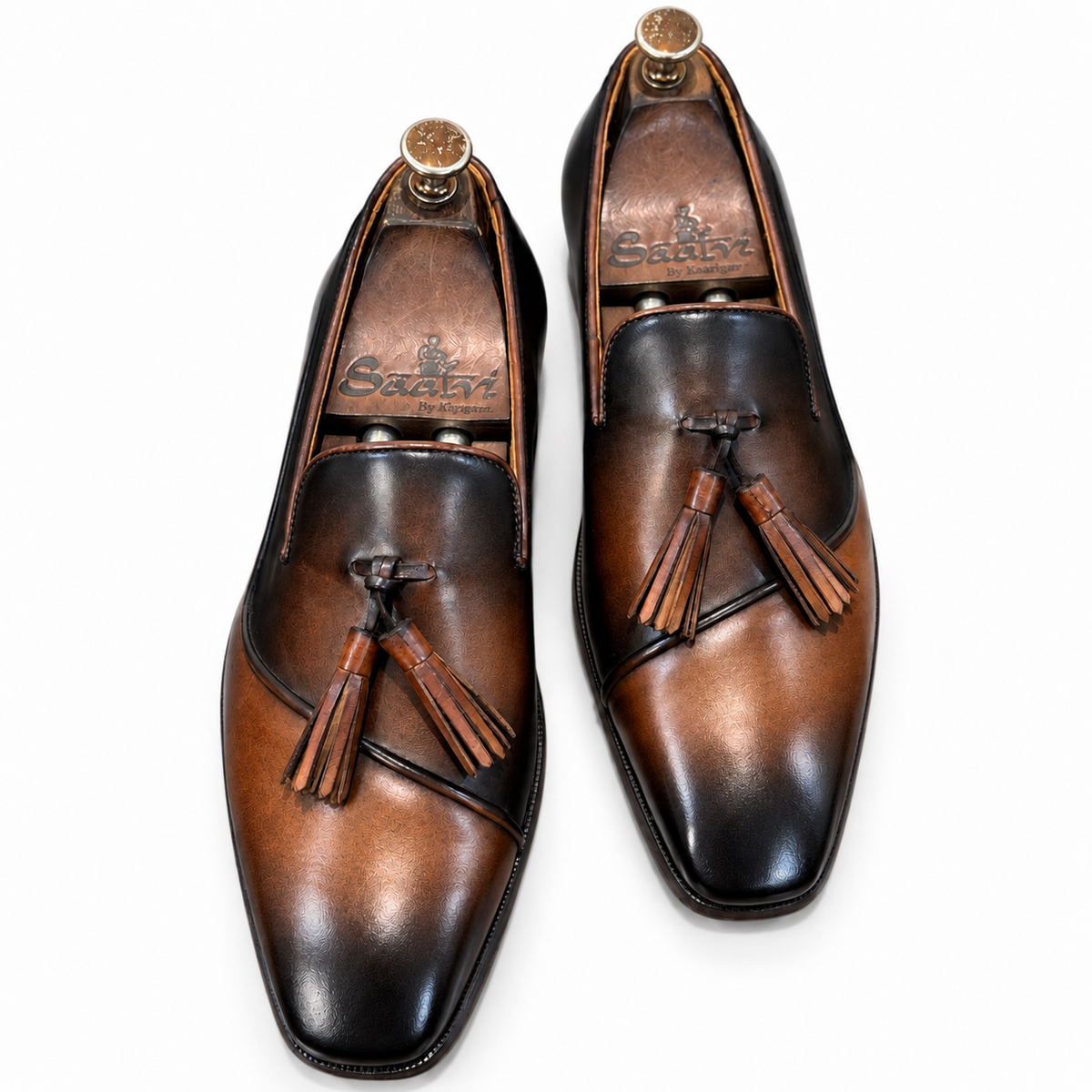 Auburn Noir Embossed Tassel Loafers