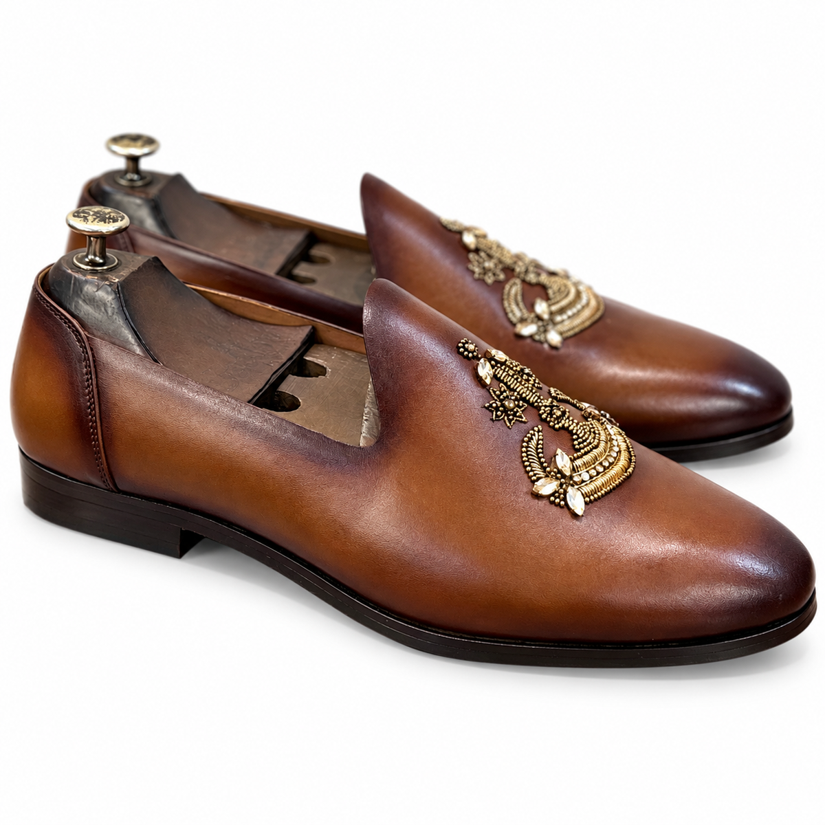 Anchor Hand Zardosi Jutti Tan