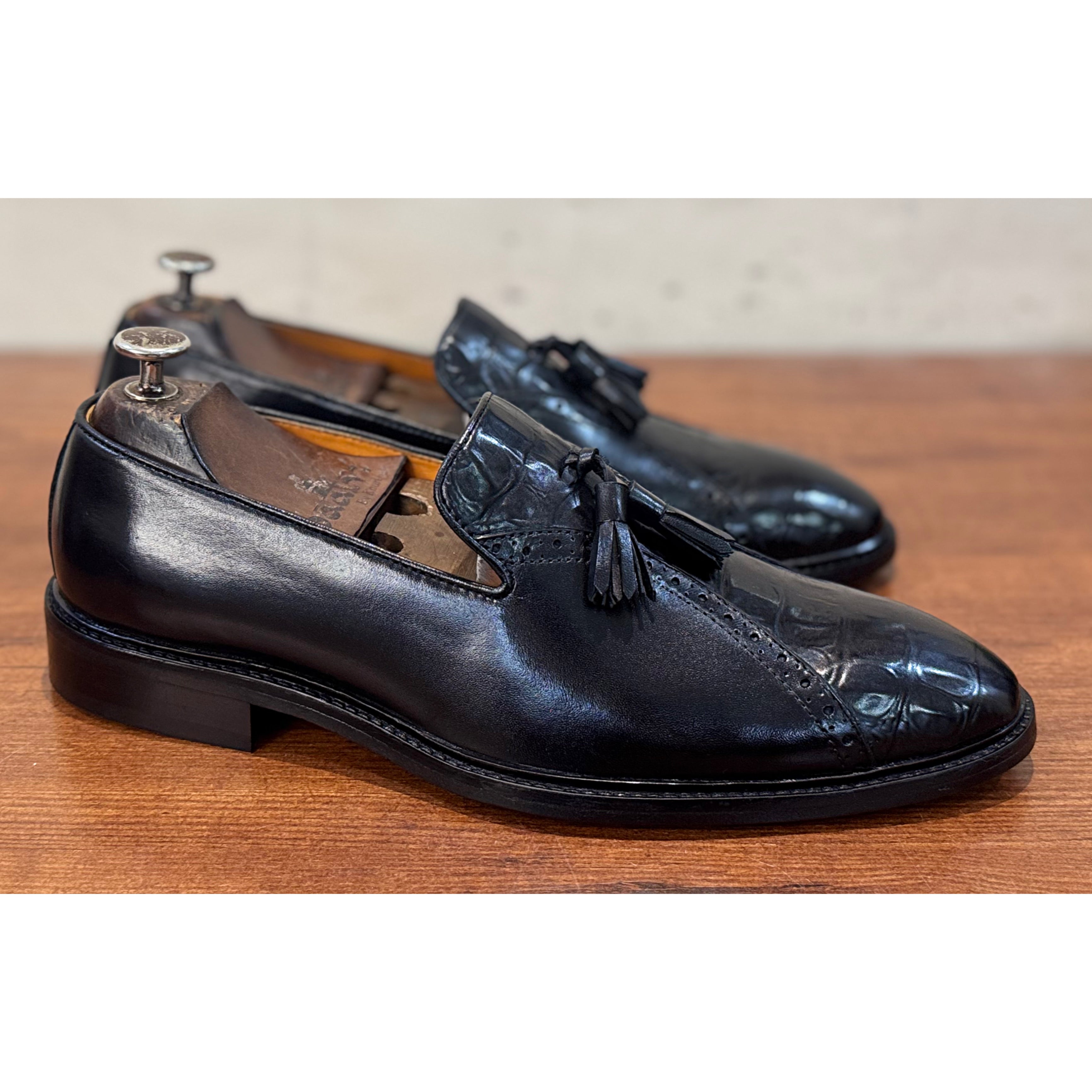 Black Monarch - Tassel Loafers