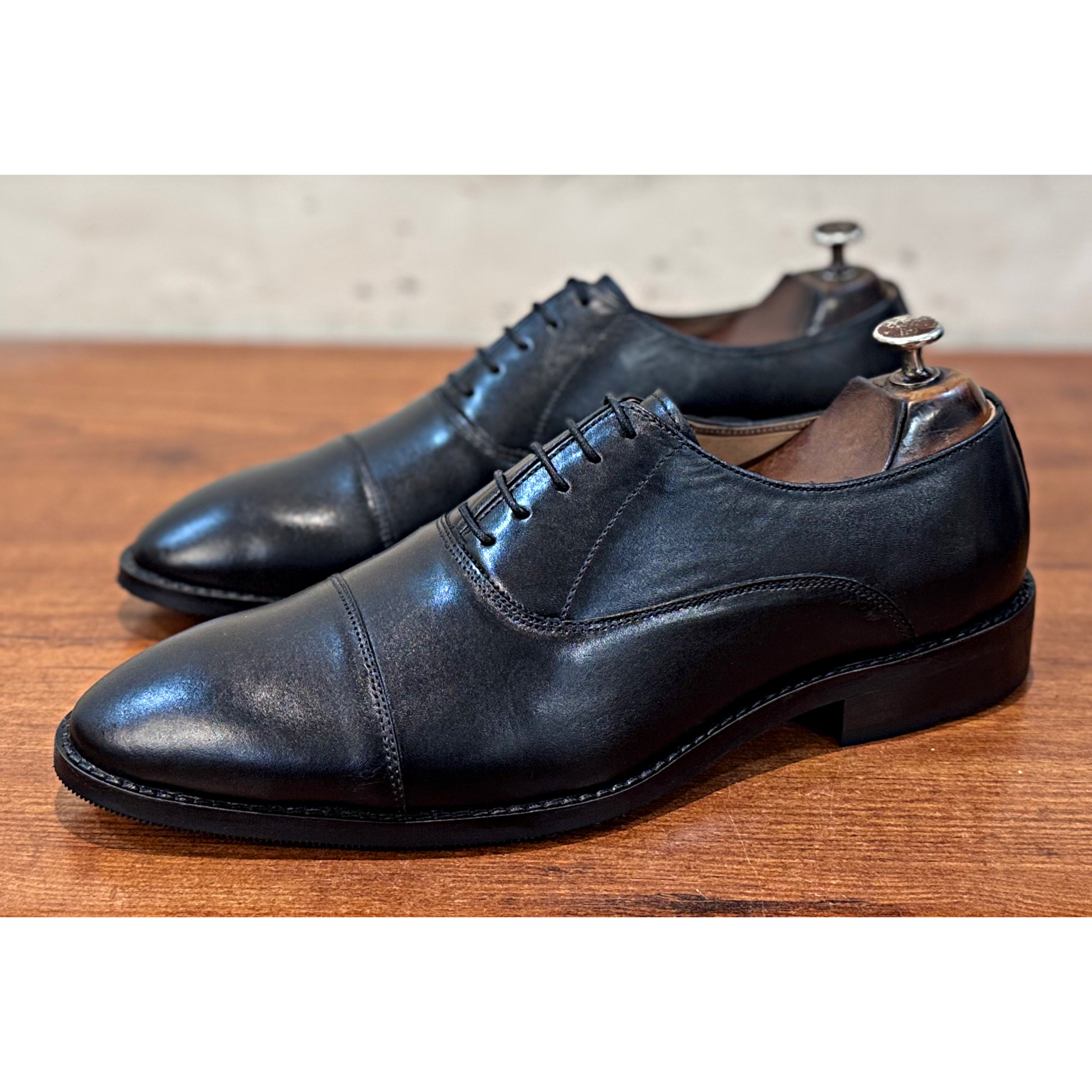 Classic Gentleman Cap-Toe Oxfords