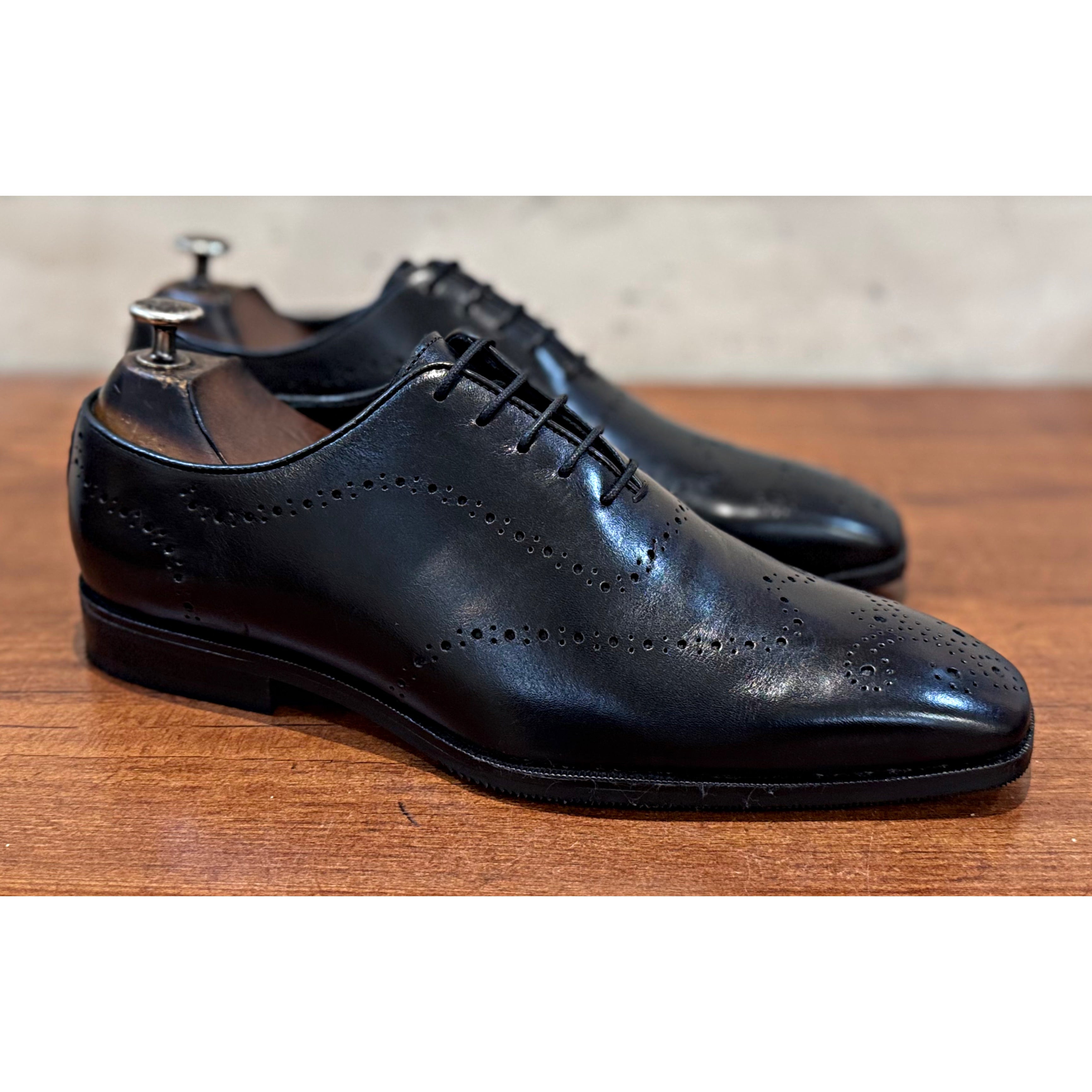 Semi-Brogue Oxford Black