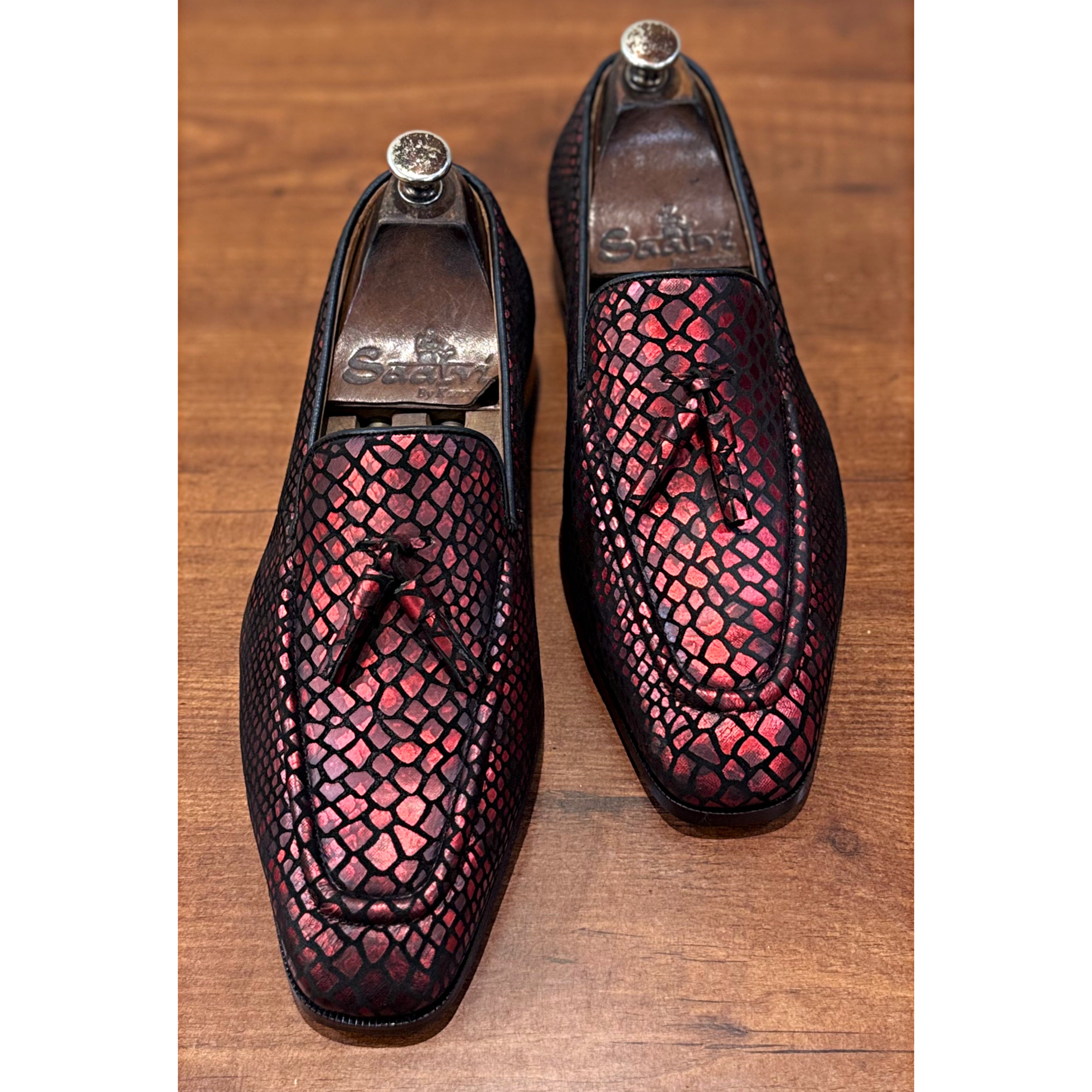 Snake Foil Loafers With Tassels Red