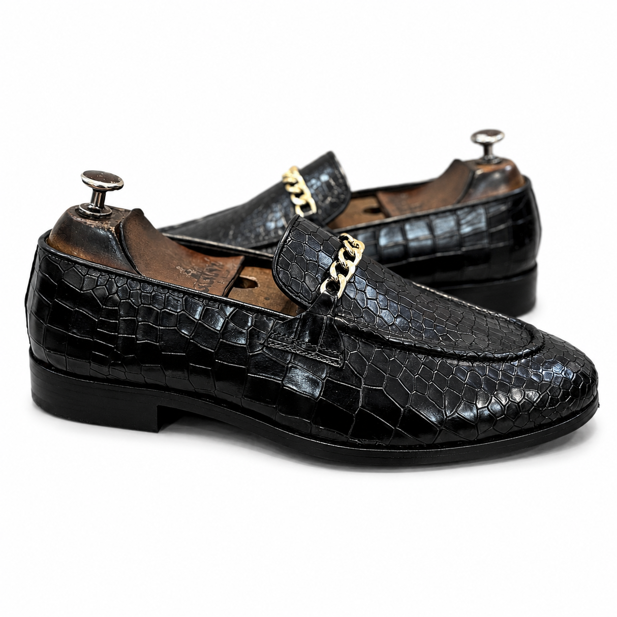 Croco Loafers With Chain