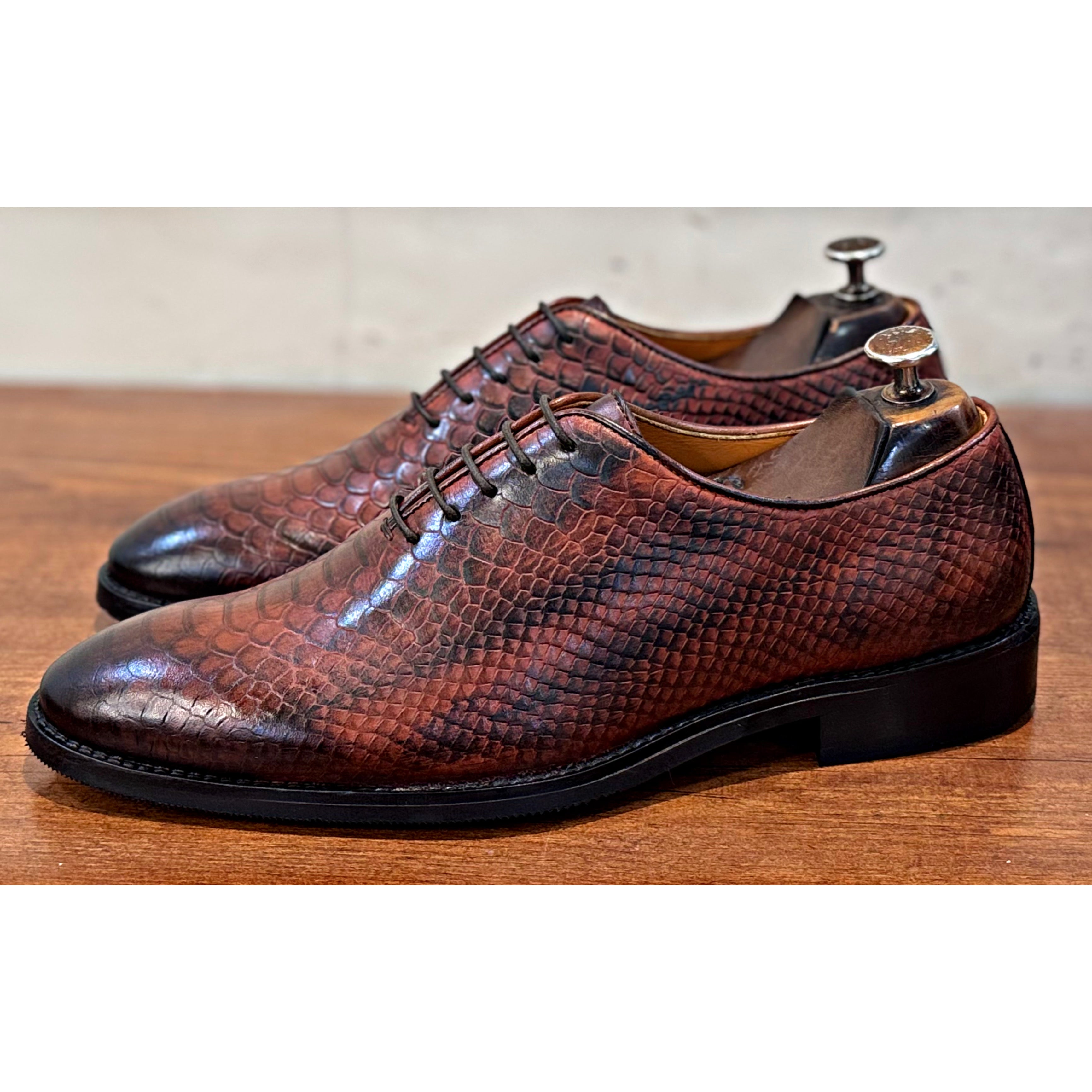 Python Embossed Wholecut Hand Patina