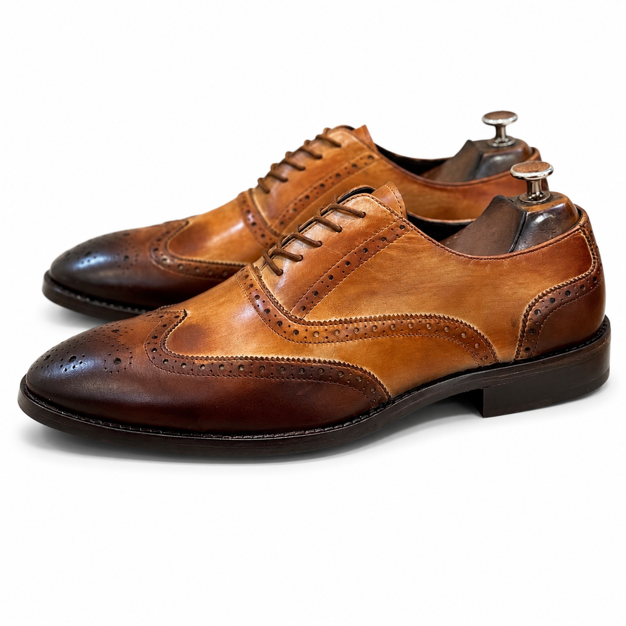 Tan Classic Oxford Brogue’s