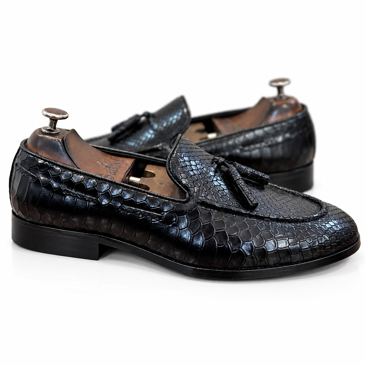 Noir Serpent Royale Tassel Loafers