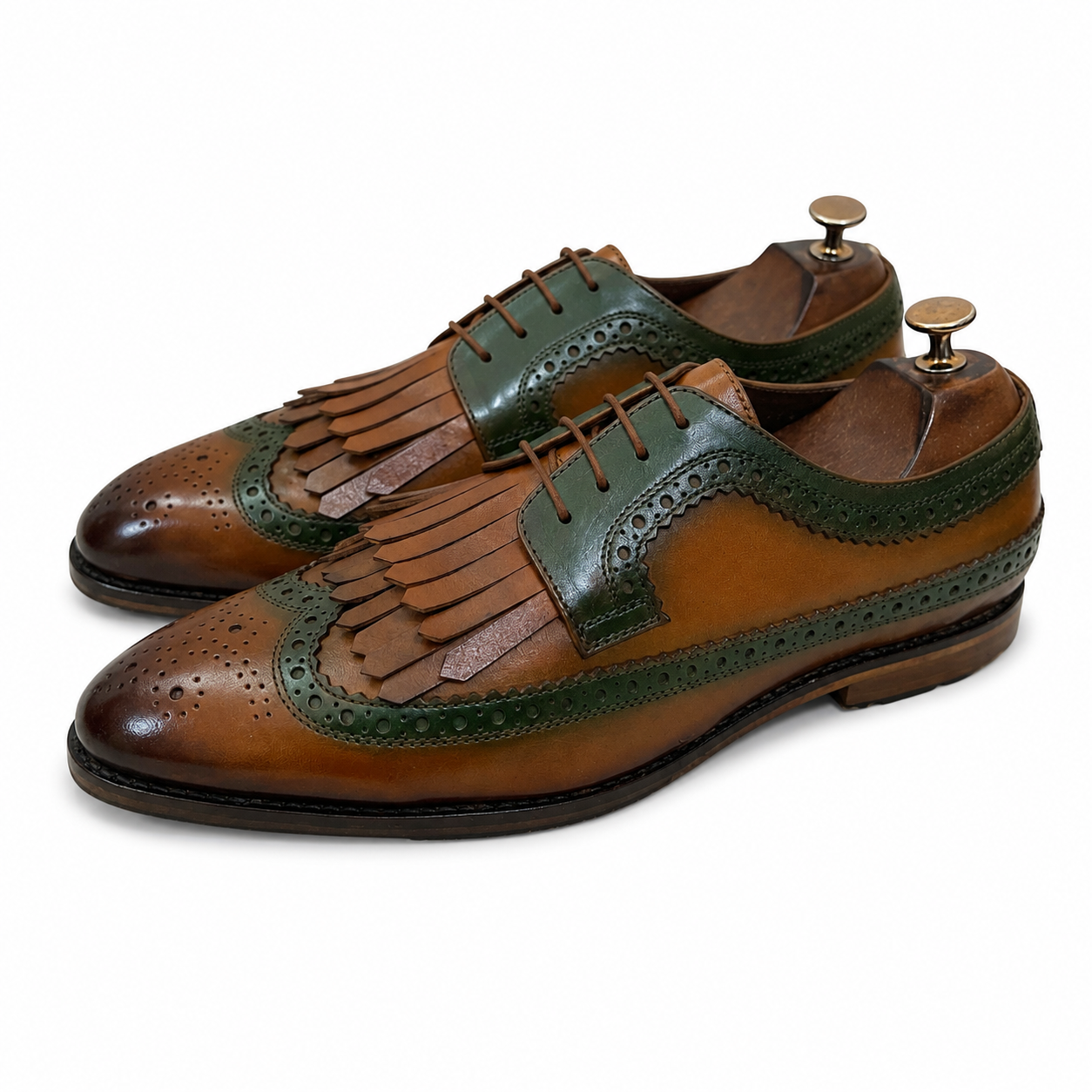 Derby With Fringe Hand Patina