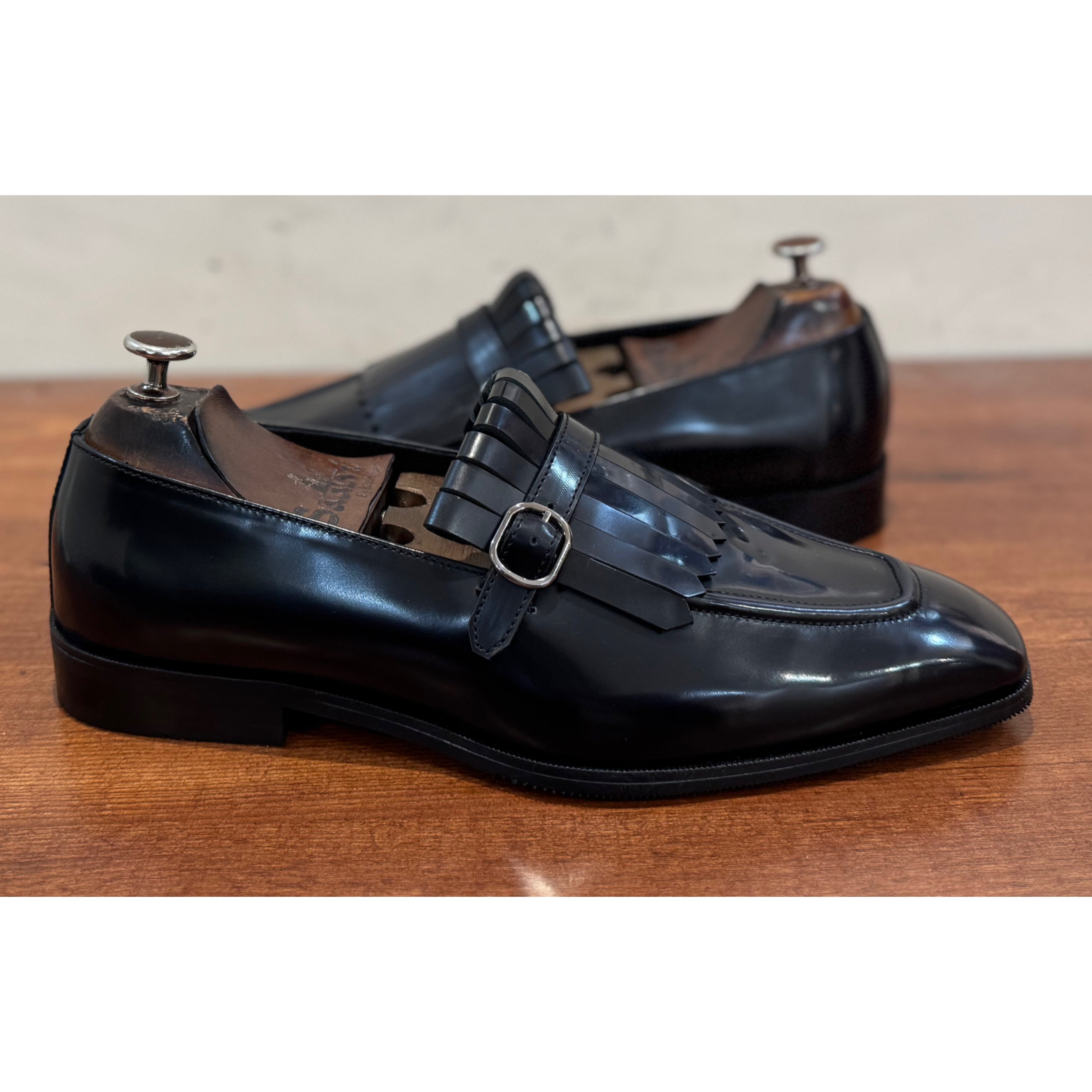Black Calf Leather Loafers With Fringes