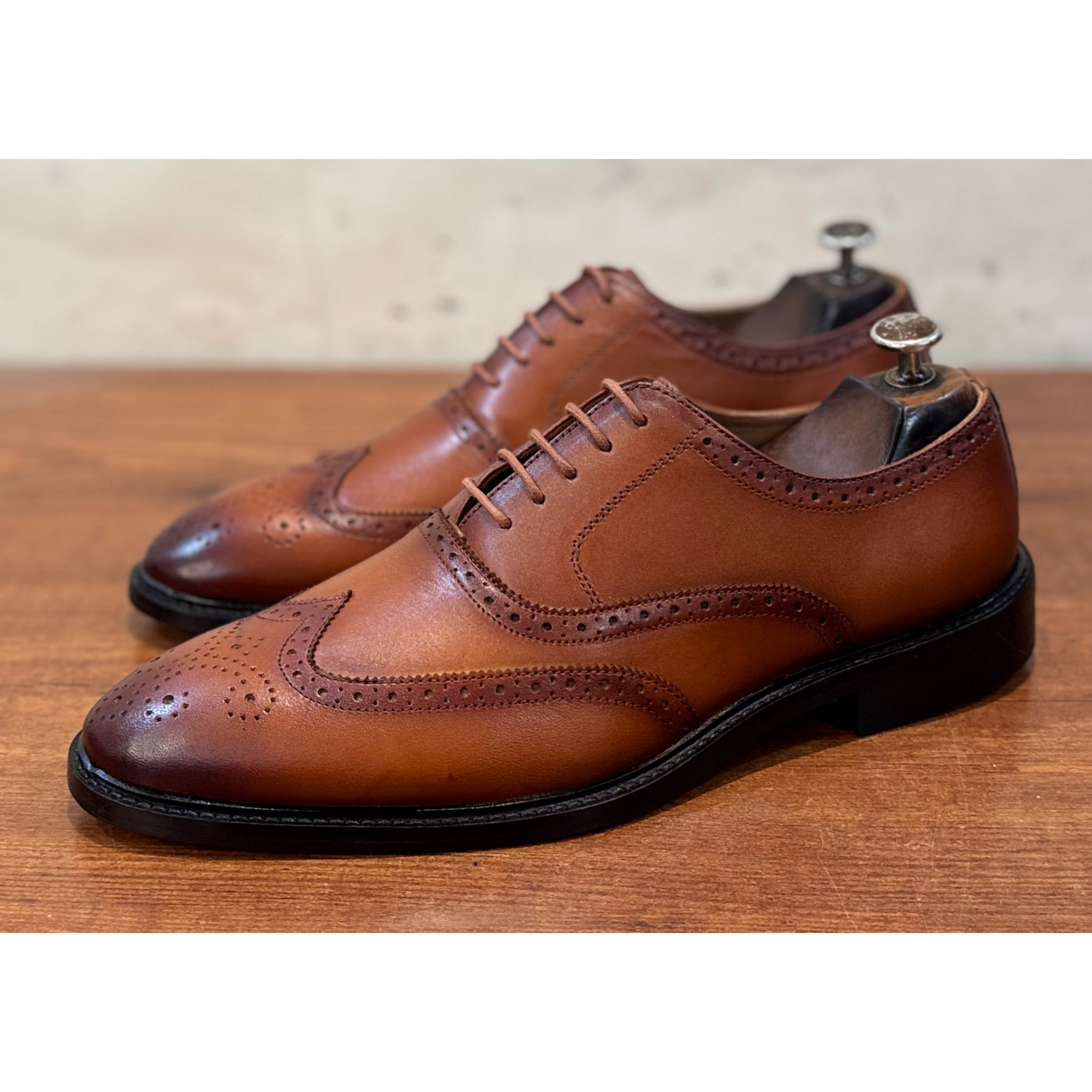 The Belmont Oxford Tan