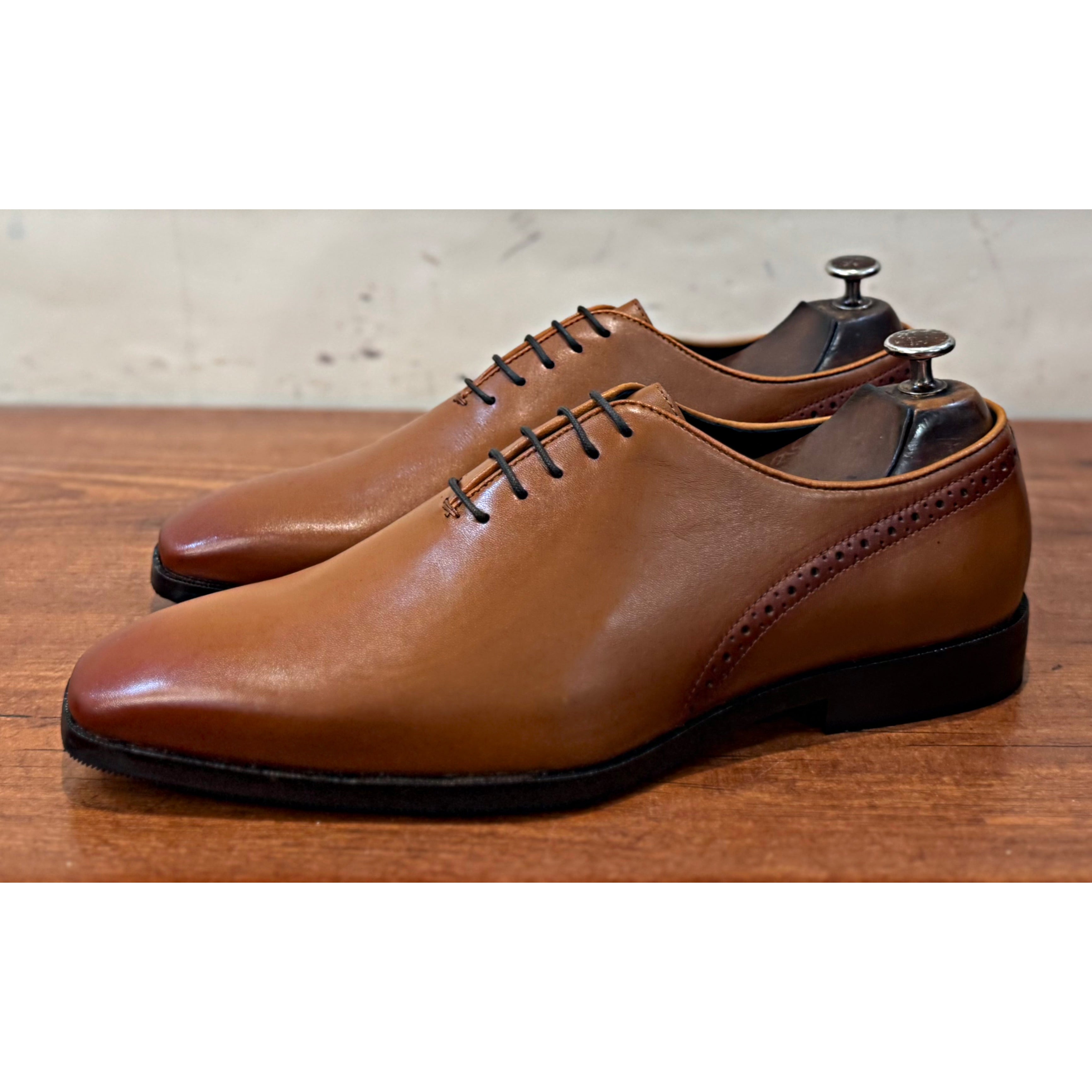 Wholecut Oxford - Tan