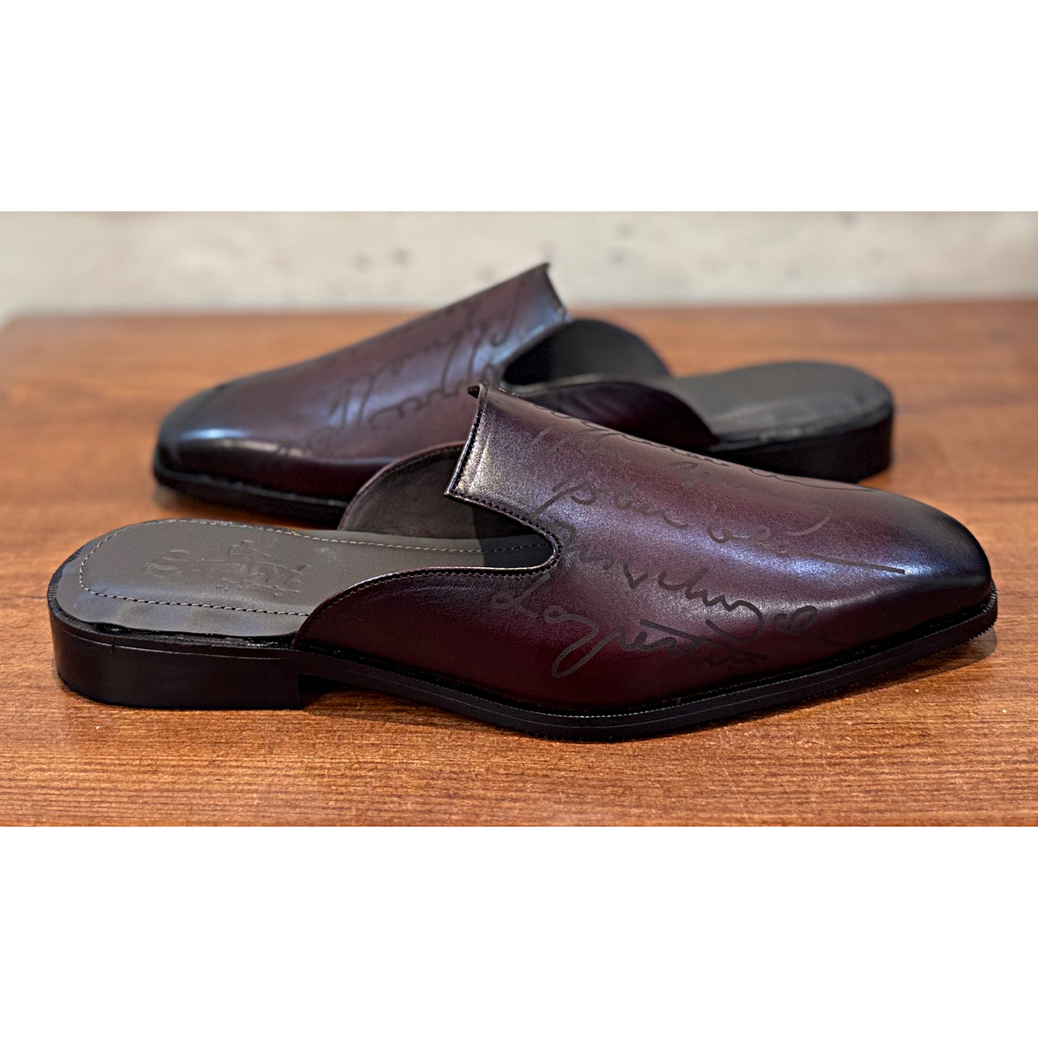 Signature Mules Bordo