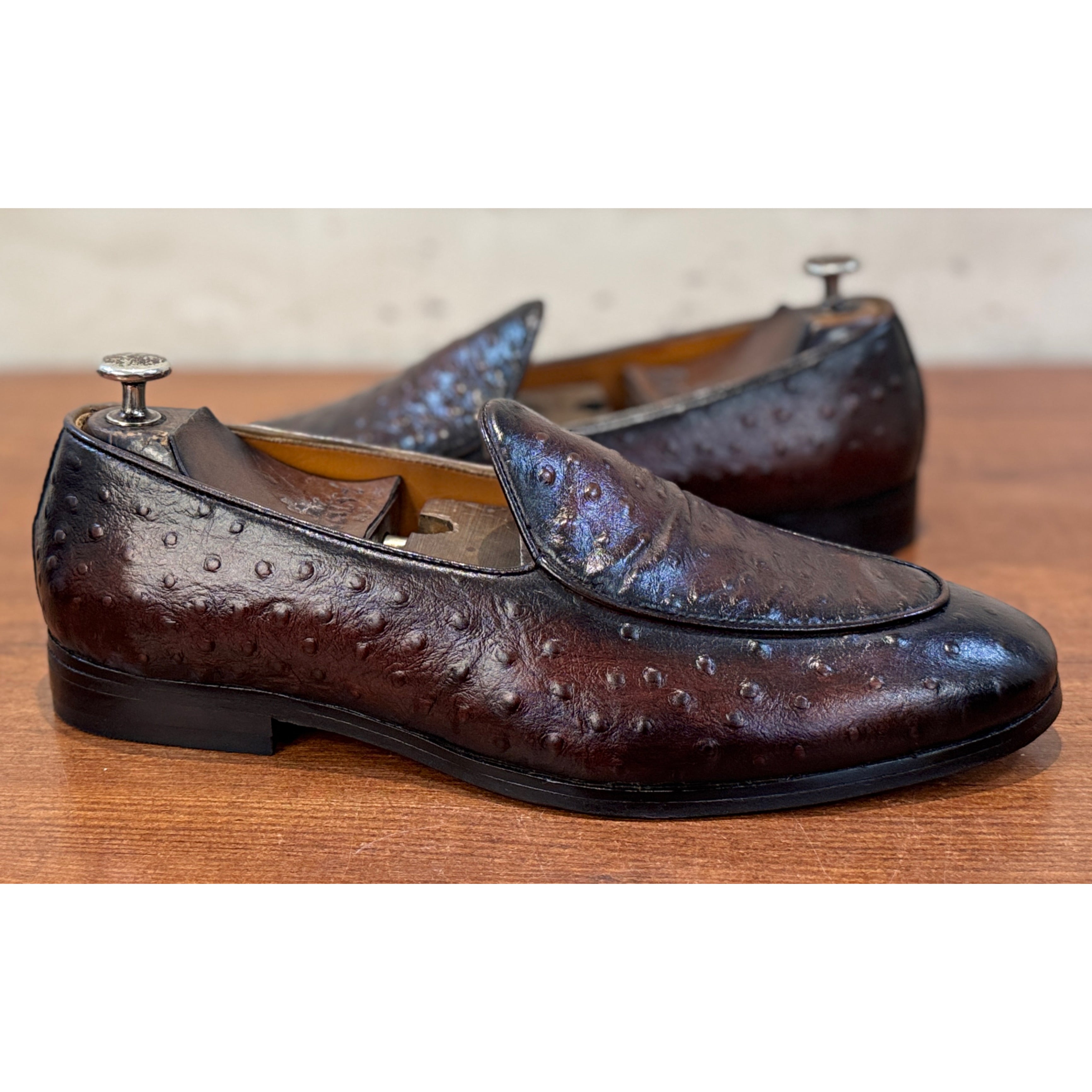 Men’s Dark Brown Ostrich-Embossed Leather Loafers – Luxury Slip-On Dress Shoes