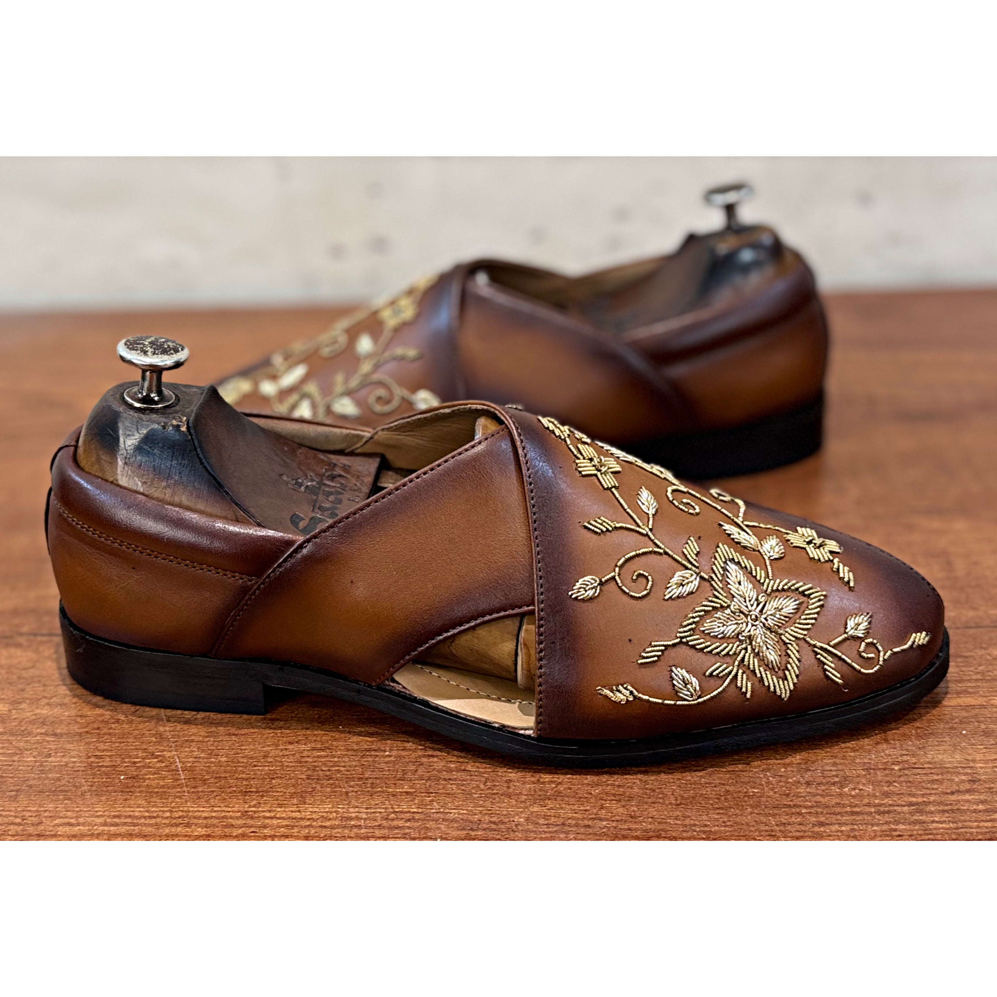 Tan Embroidered Peshawari Sandal