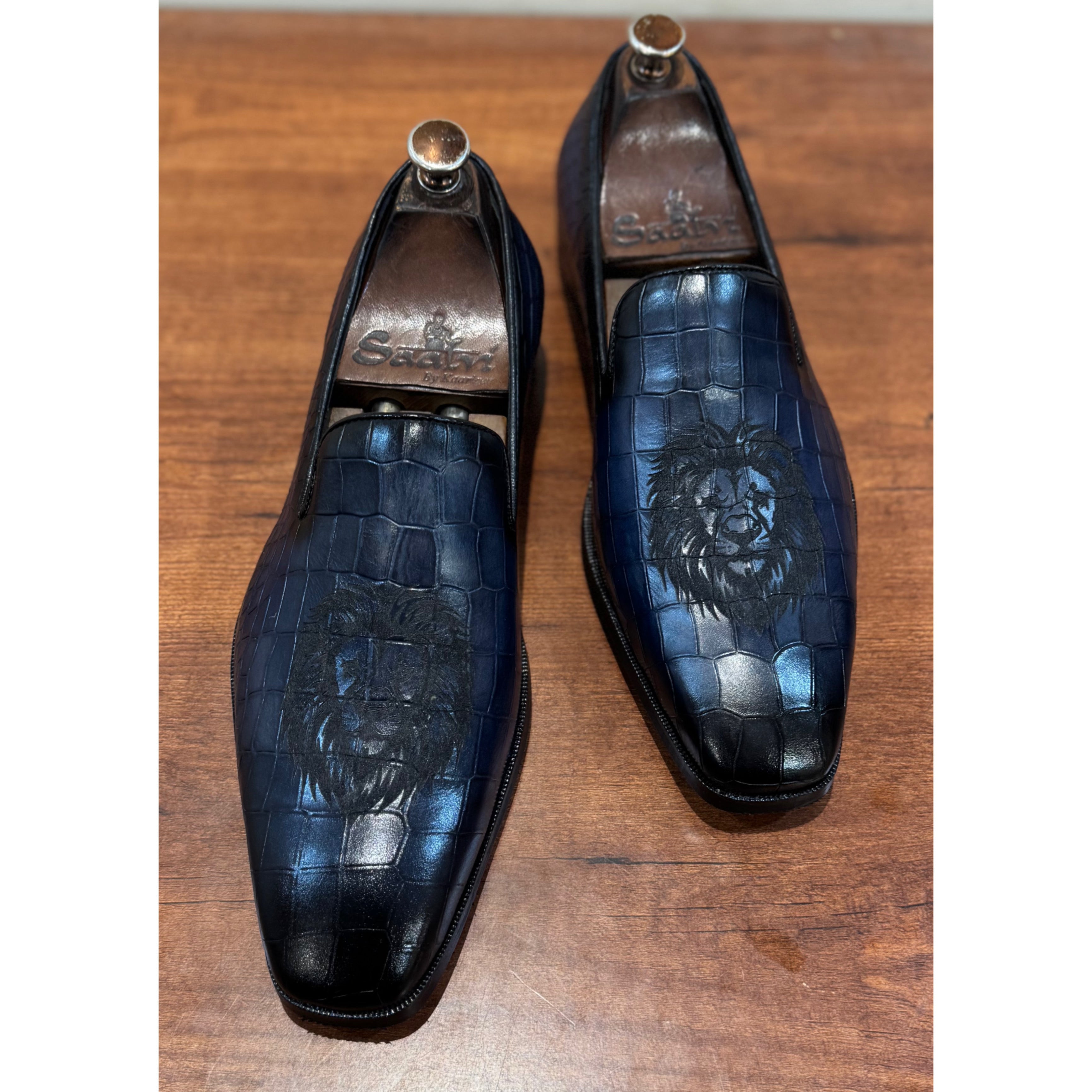 Lion Hand Patina Loafers Blue
