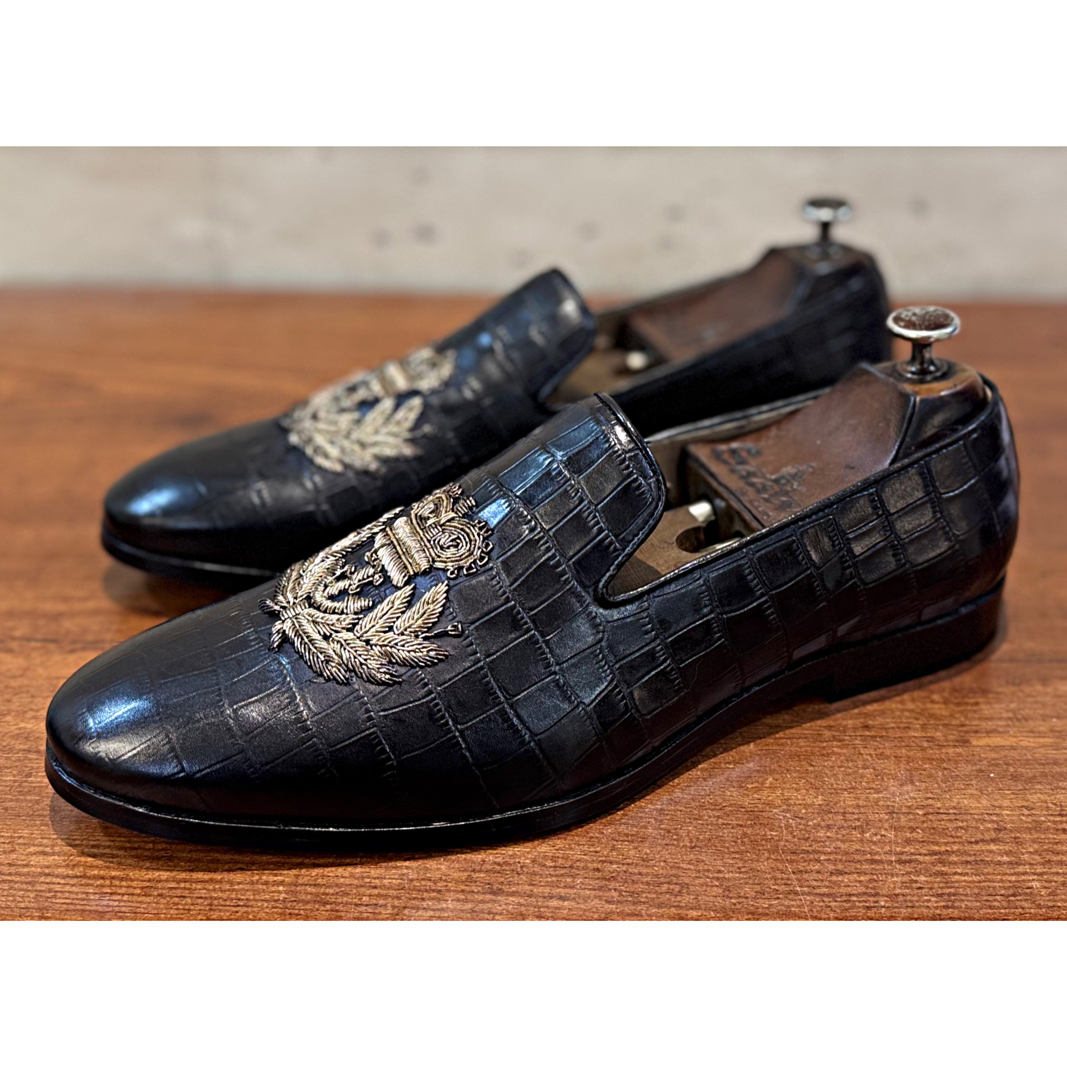 Black Croco With Crown Embroidery