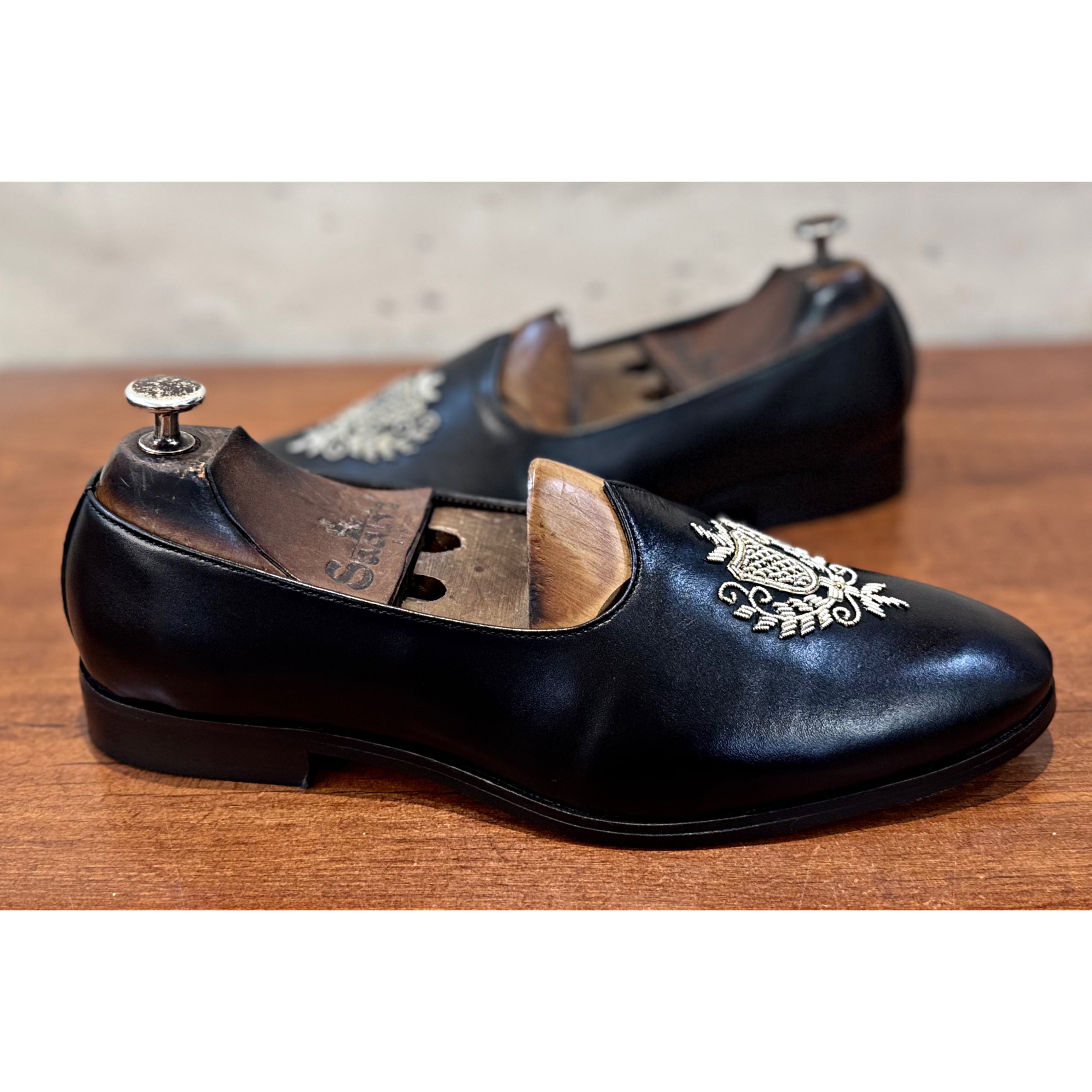 Black Leather Crest Hand Embroidery Jalsa