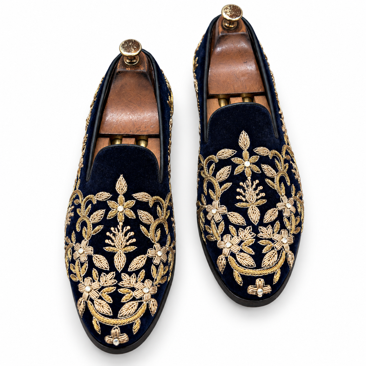 Zartaar Black Velvet Zardosi Embroidered Loafers