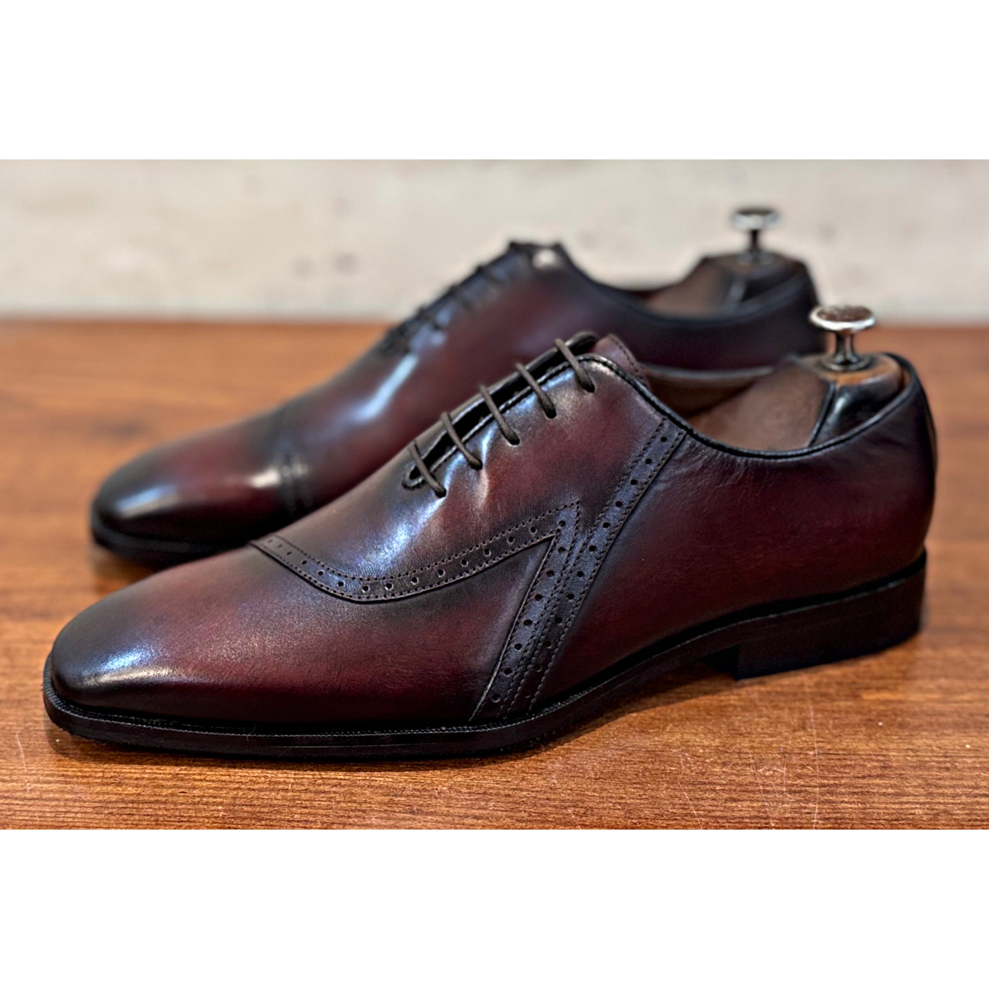 BAILEY | BORDO HAND PAINTED