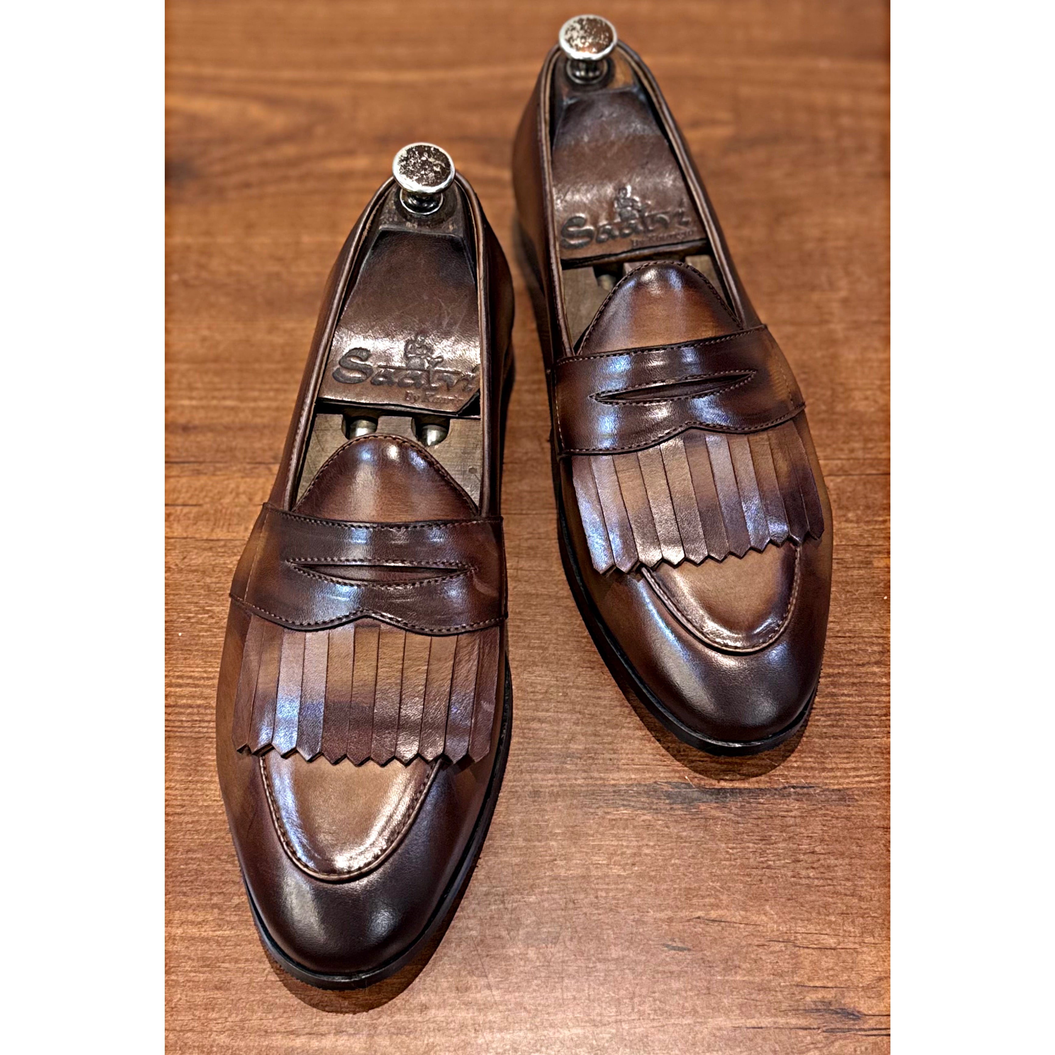 Belgian Loafers With Fringes Hand Patina