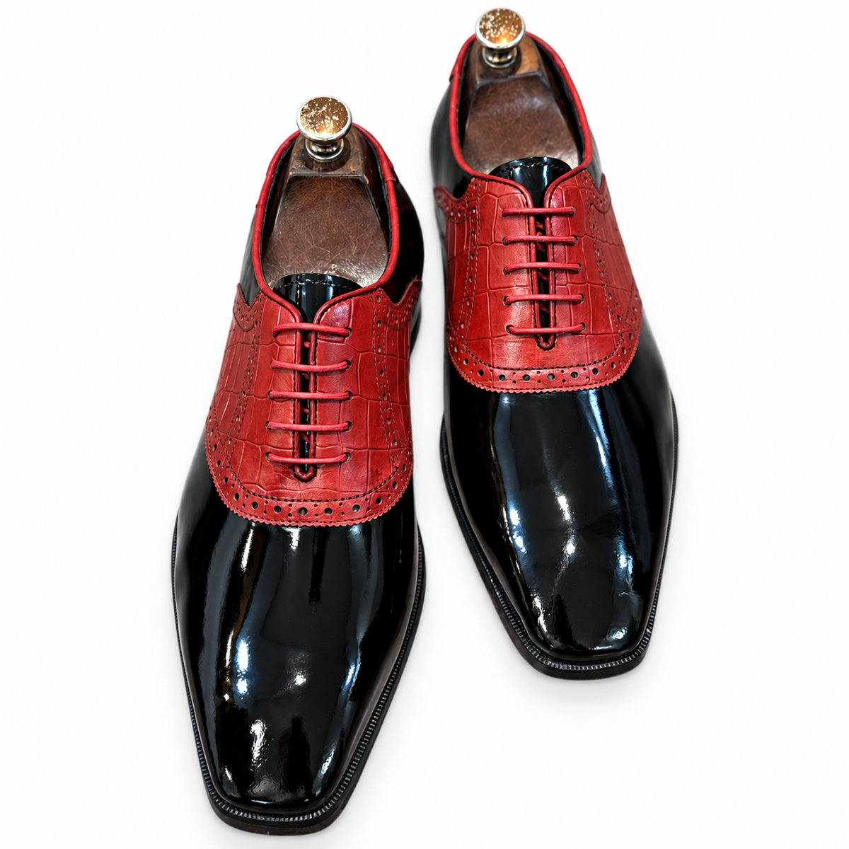 Noir Rouge Croco Oxfords