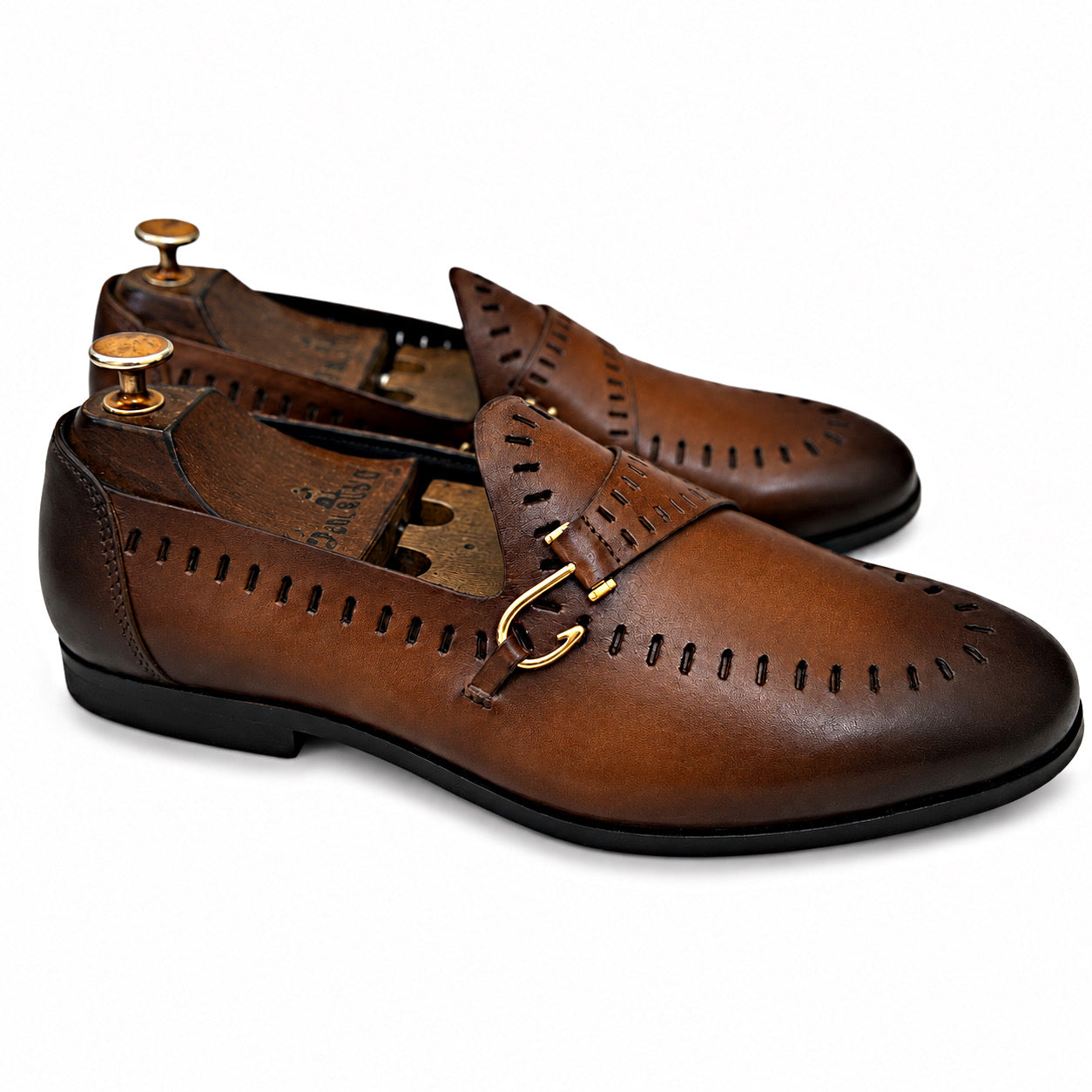Saddle Artisan Loafer