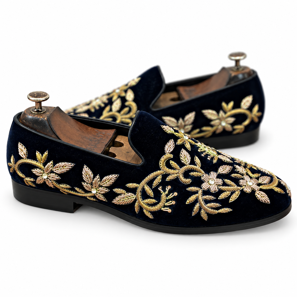 Zartaar Black Velvet Zardosi Embroidered Loafers