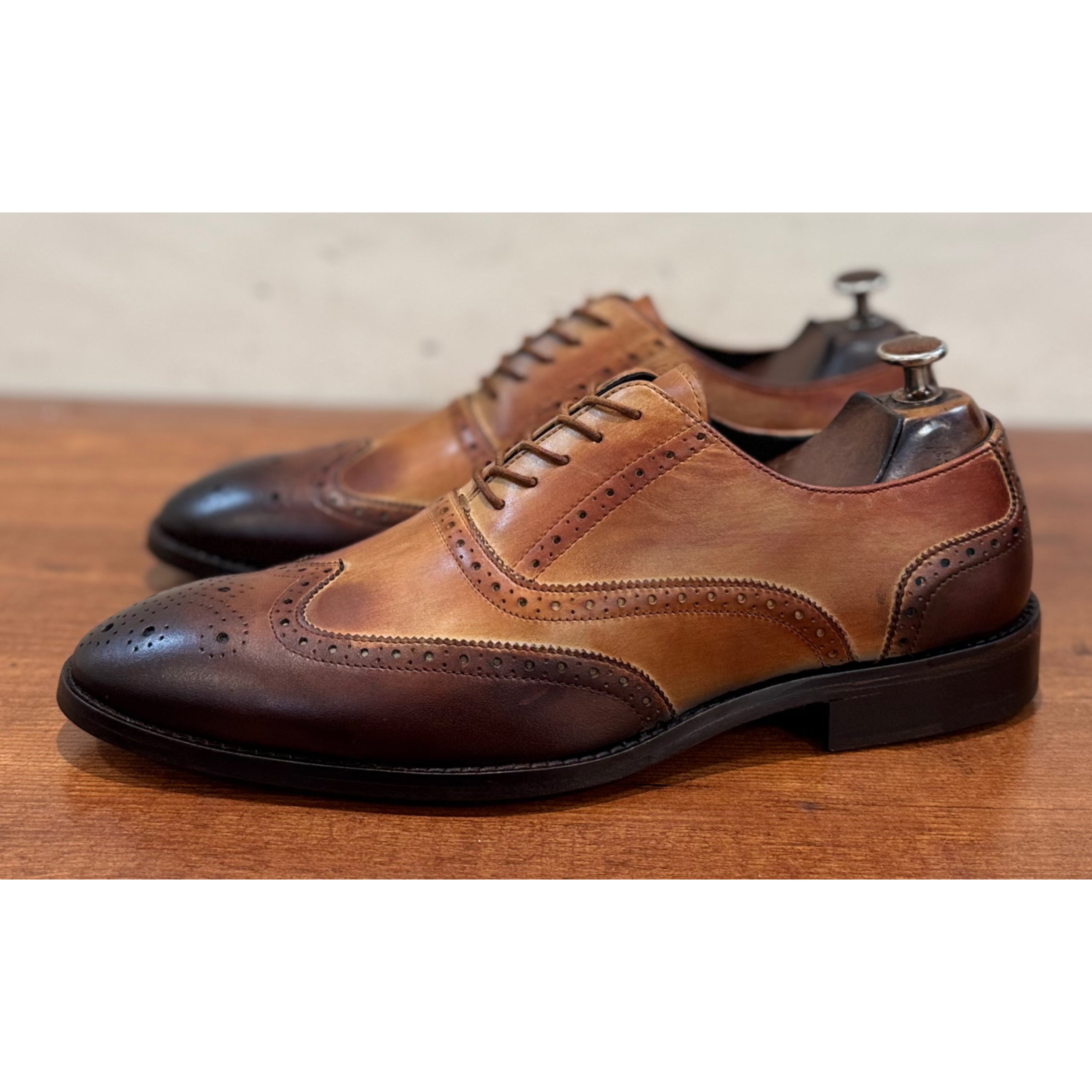 Tan Classic Oxford Brogue’s