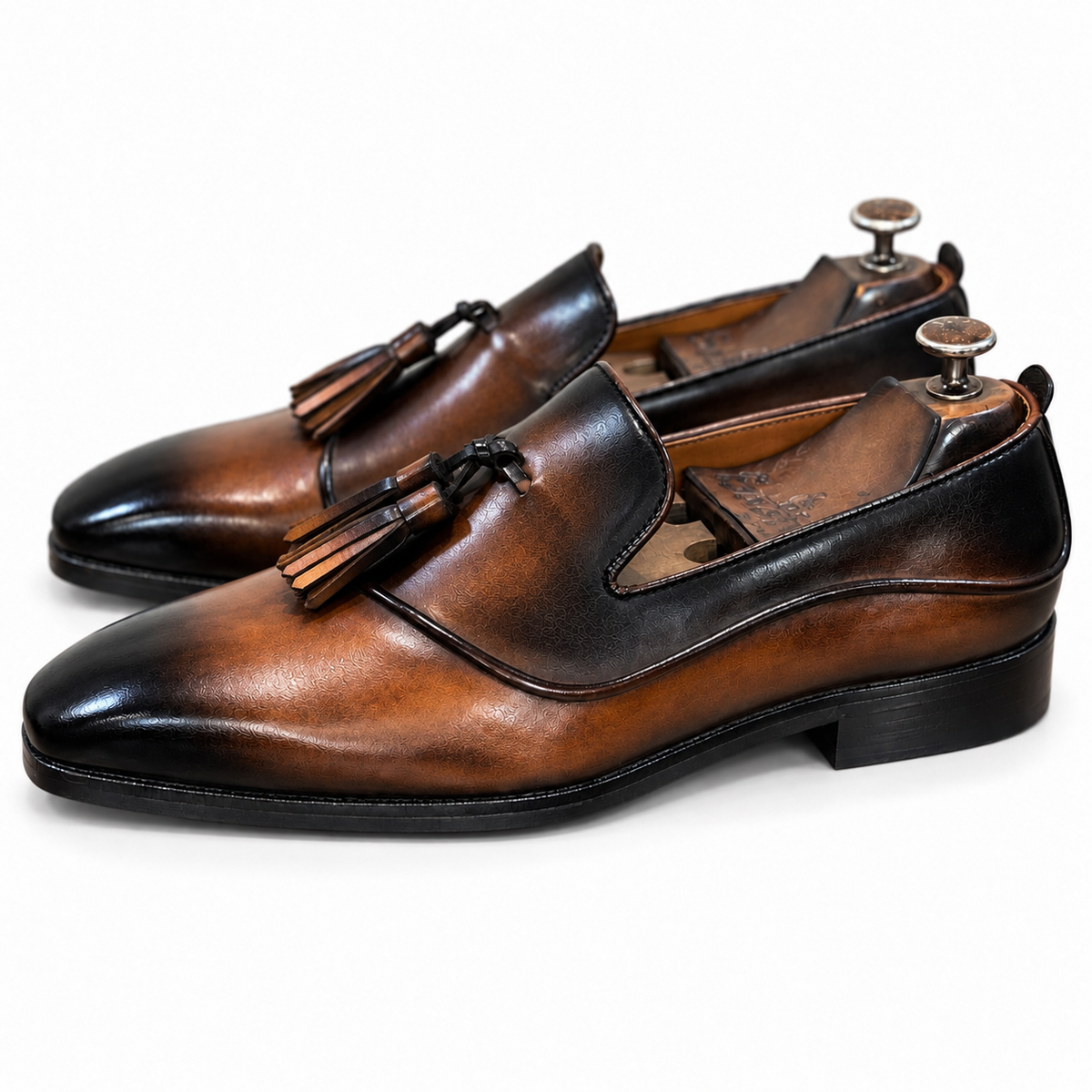 Auburn Noir Embossed Tassel Loafers