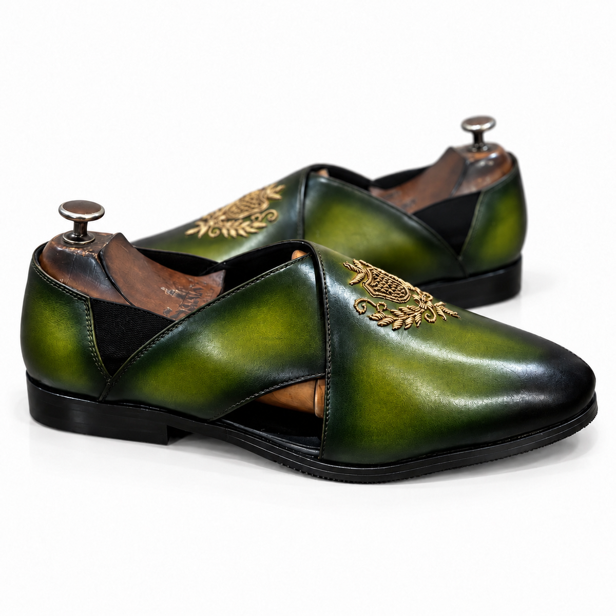 Emerald Crest Dabka Peshawari