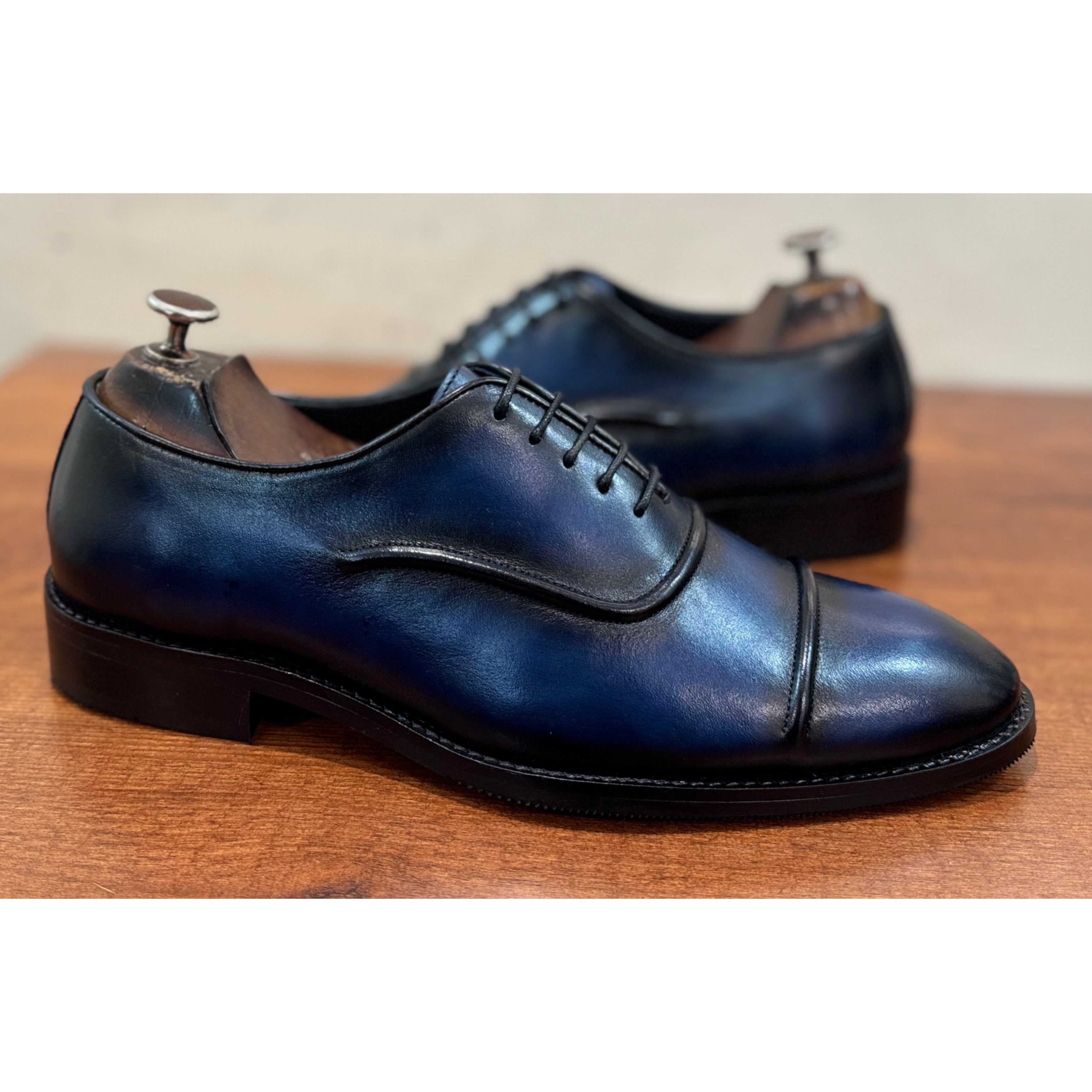 Blue Oxford C Hand Patina