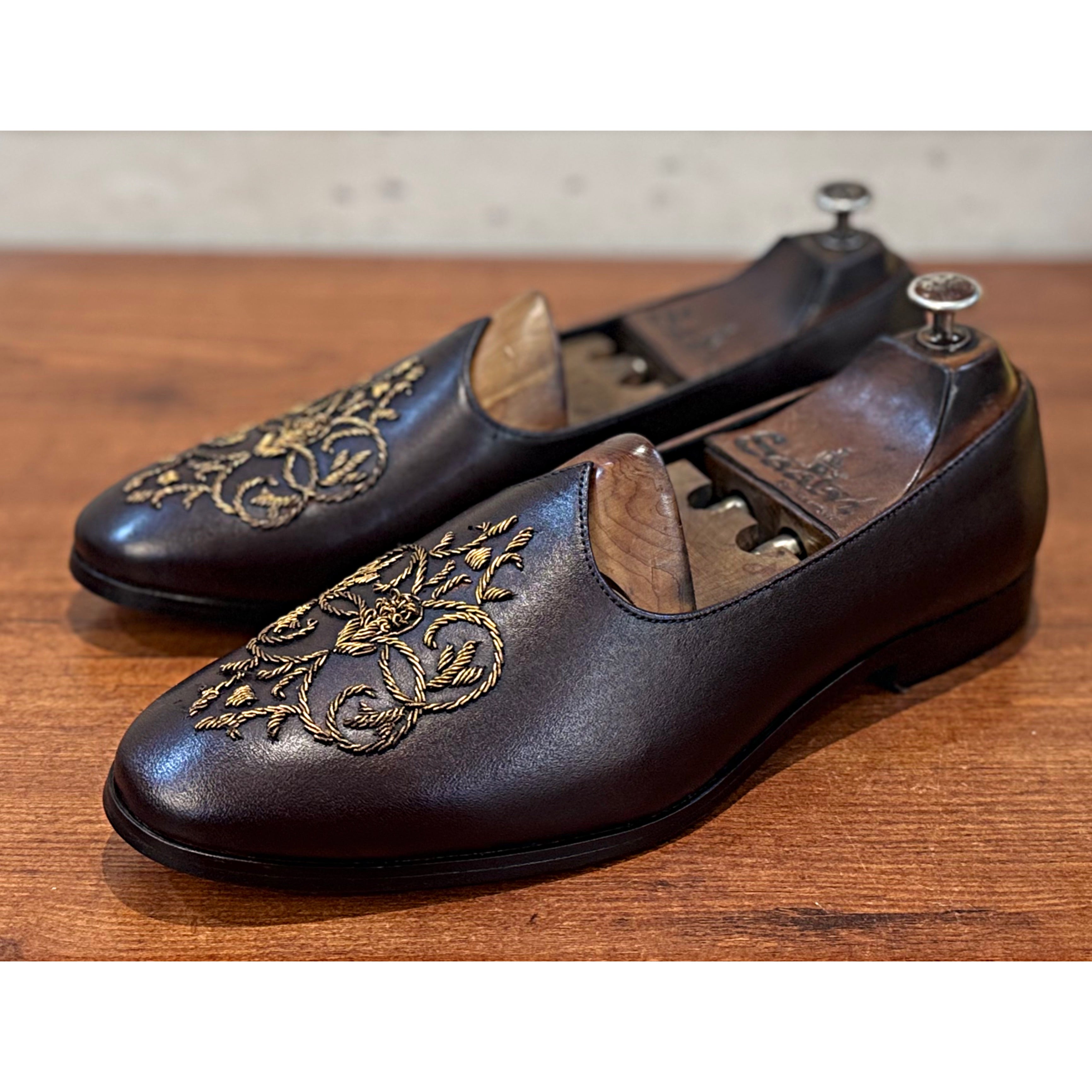 Brown Aura Jalsa Hand Patina