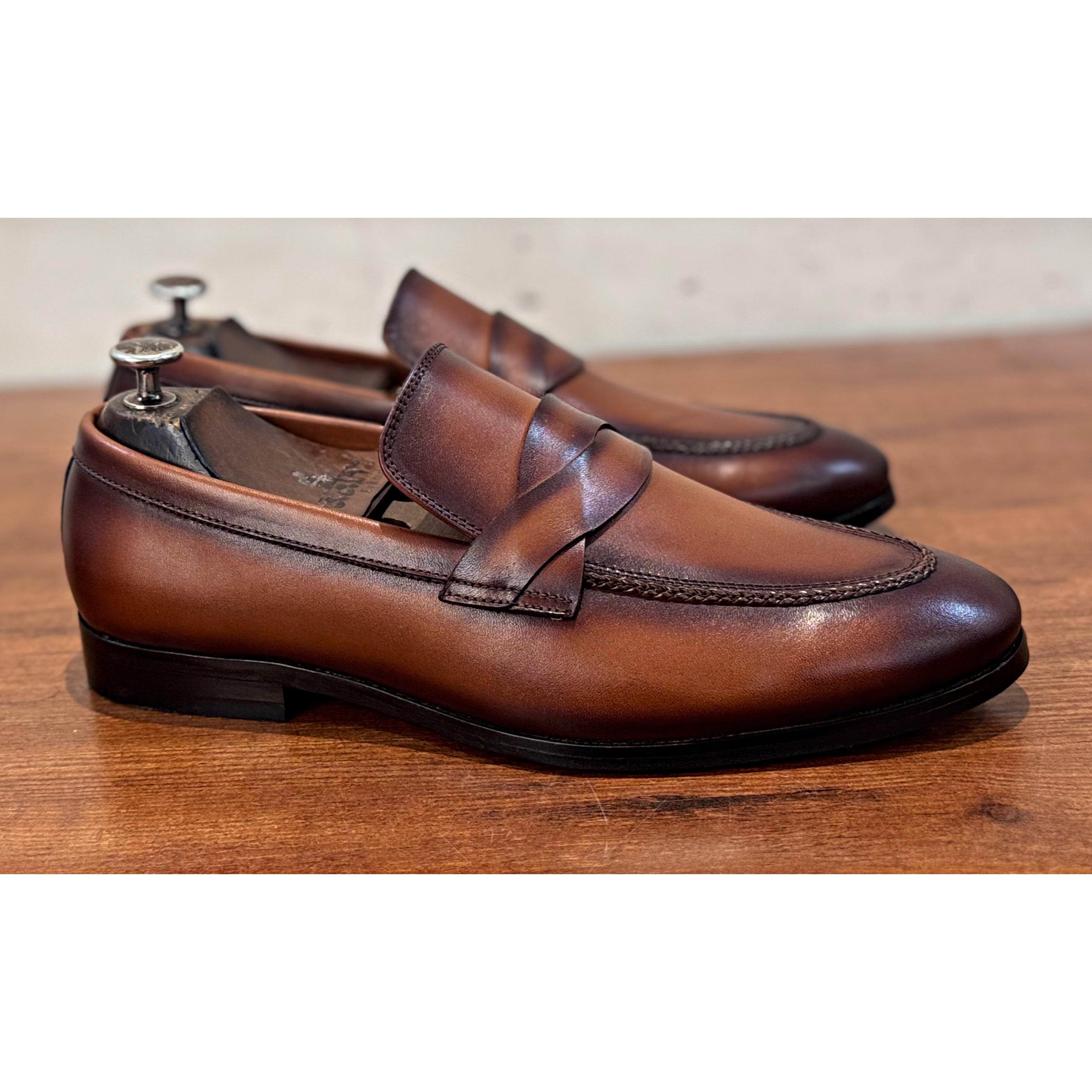 Royce - Cognac Hand Finished