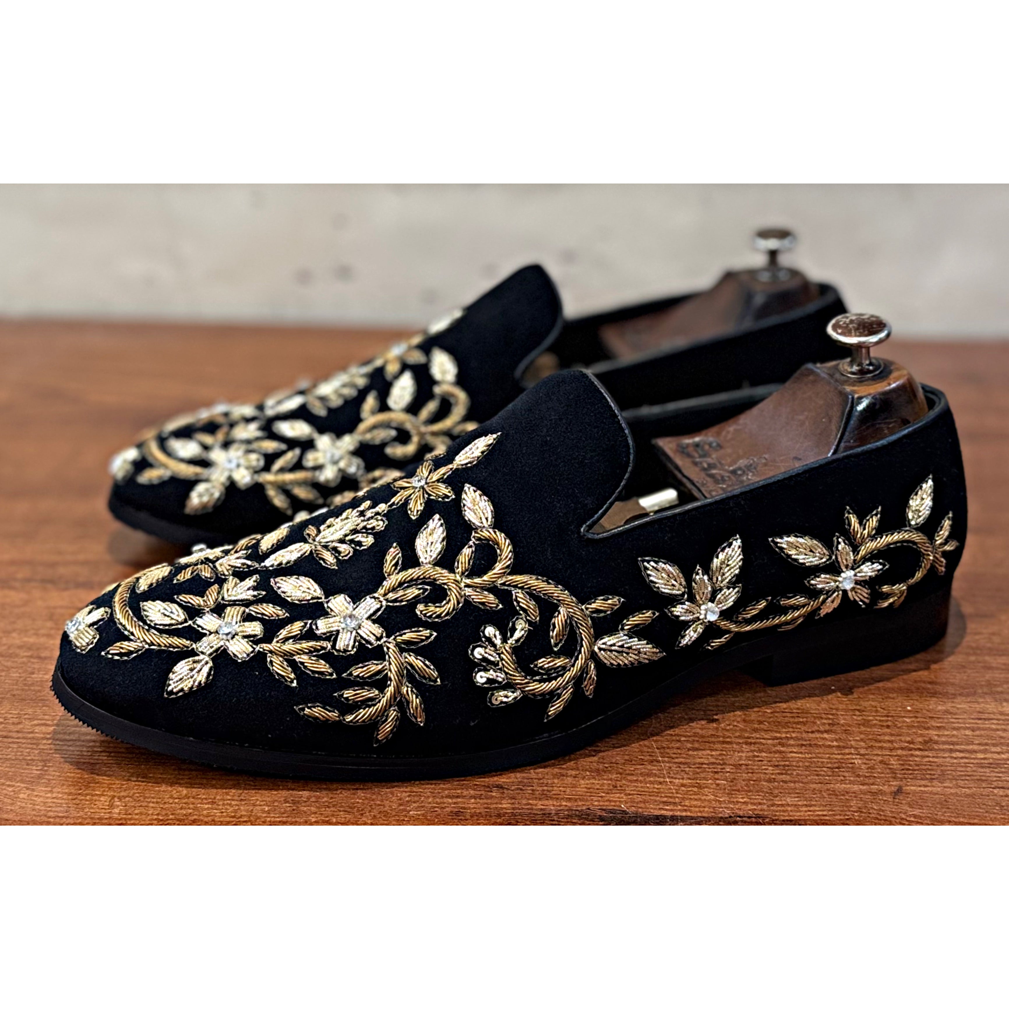 Black Velvet Flower Embroidery Slipons
