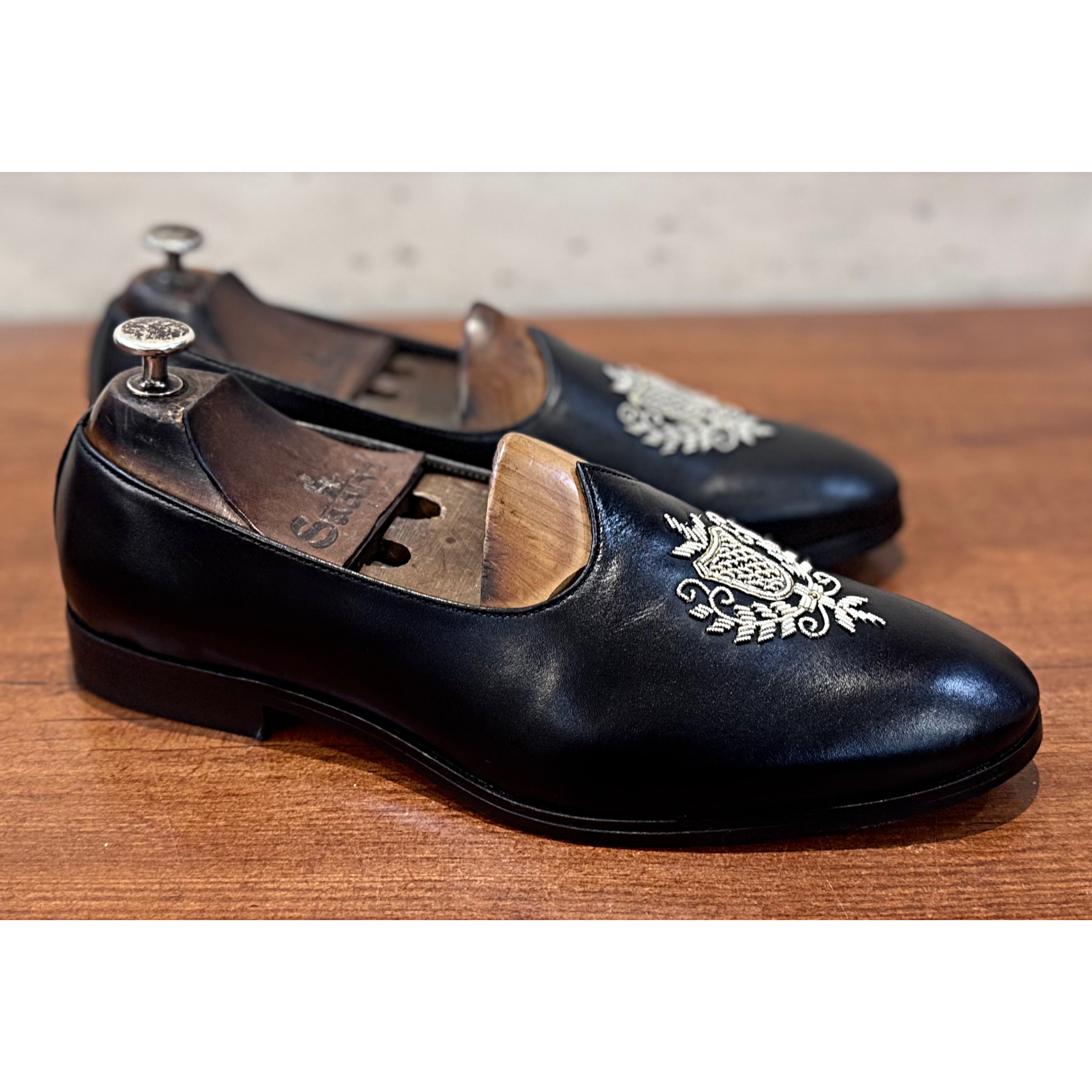 Black Leather Crest Hand Embroidery Jalsa