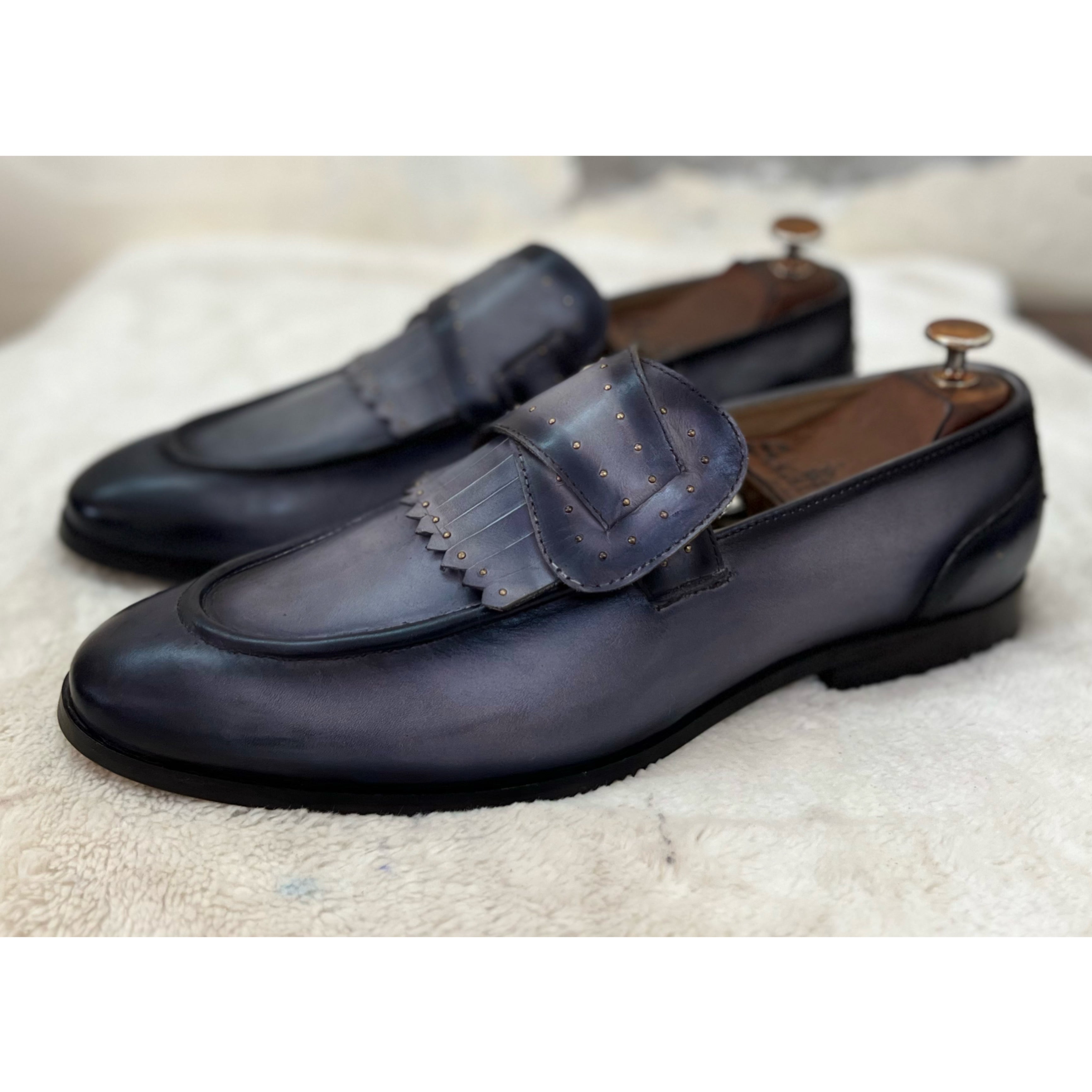 Butterfly Loafers With Fringes Grey