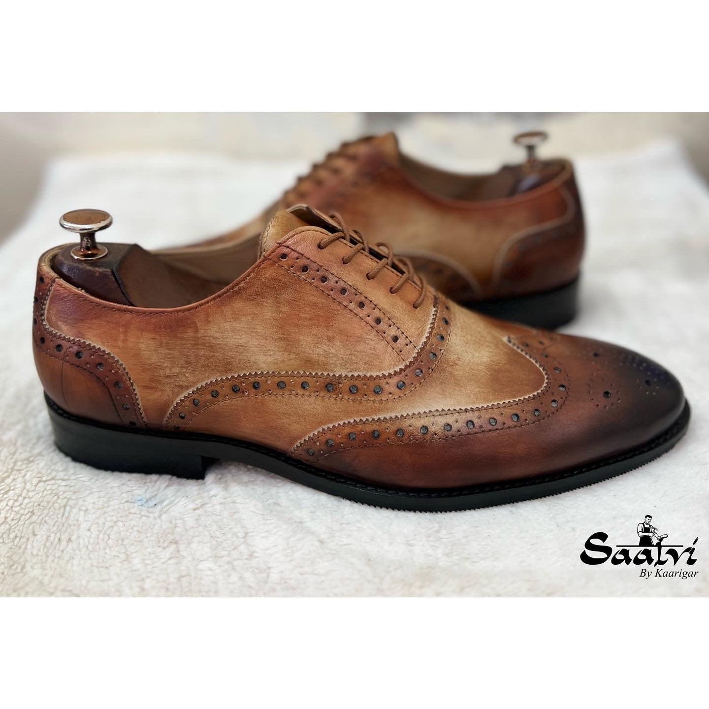 Tan Classic Oxford Brogue’s
