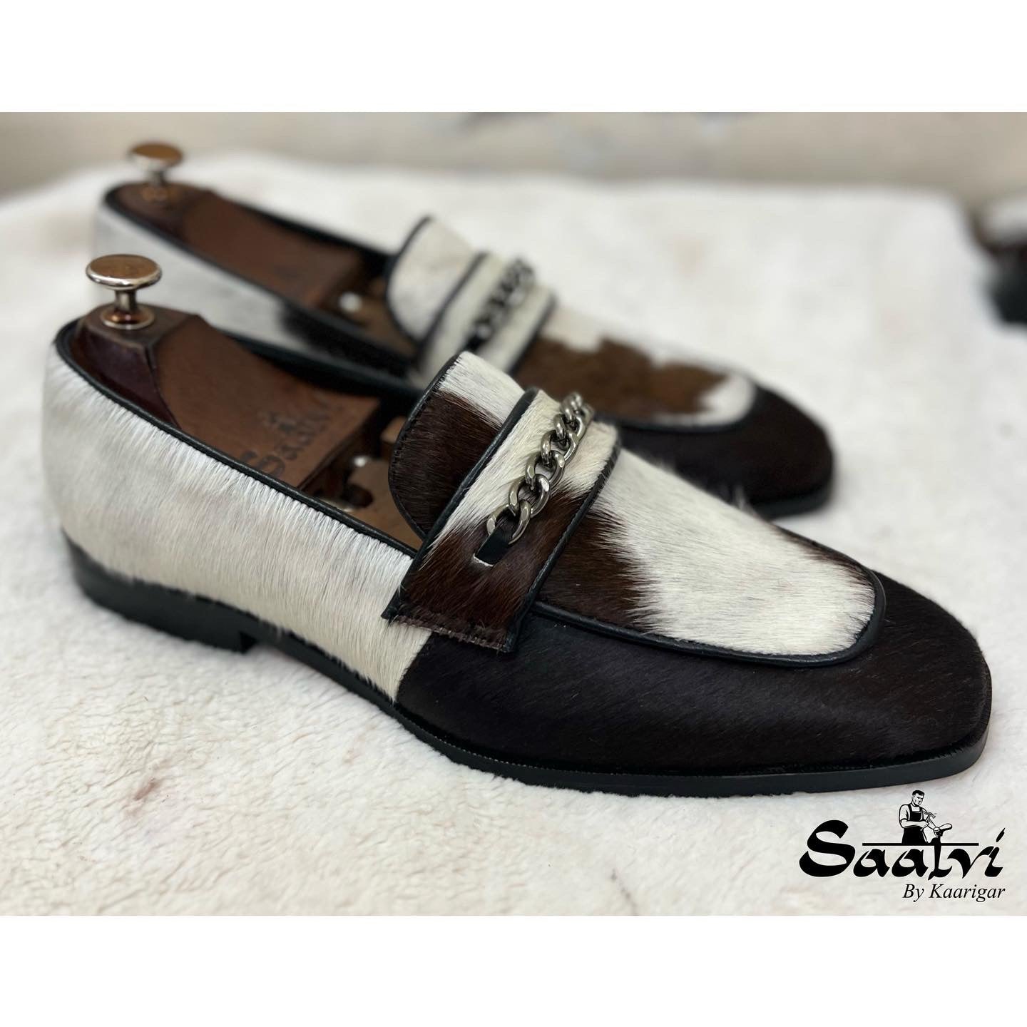 Hairon Leather Loafers With Black Metal Chain