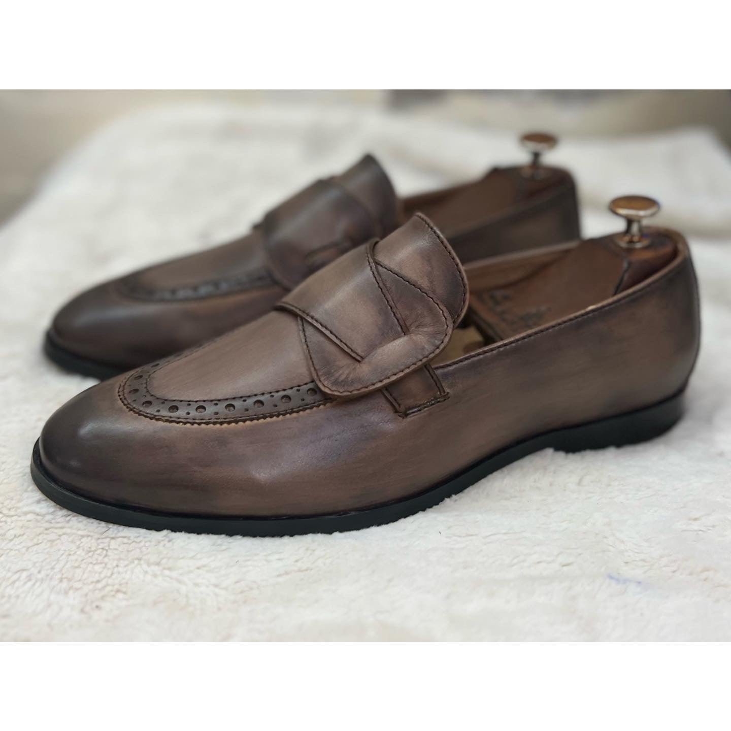 Butterfly Loafers Hand Patina Light Brown