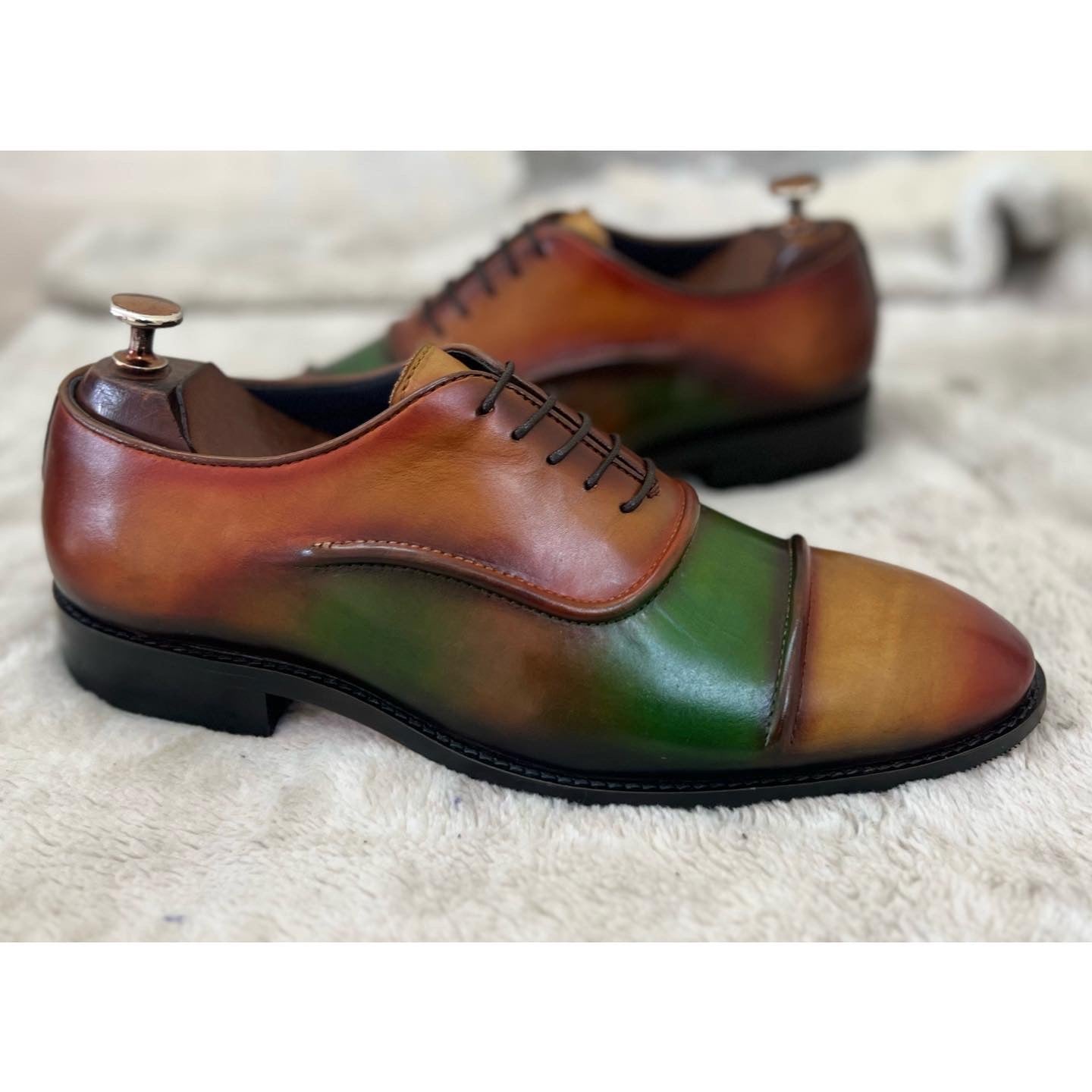 Tan/Green Oxfords C