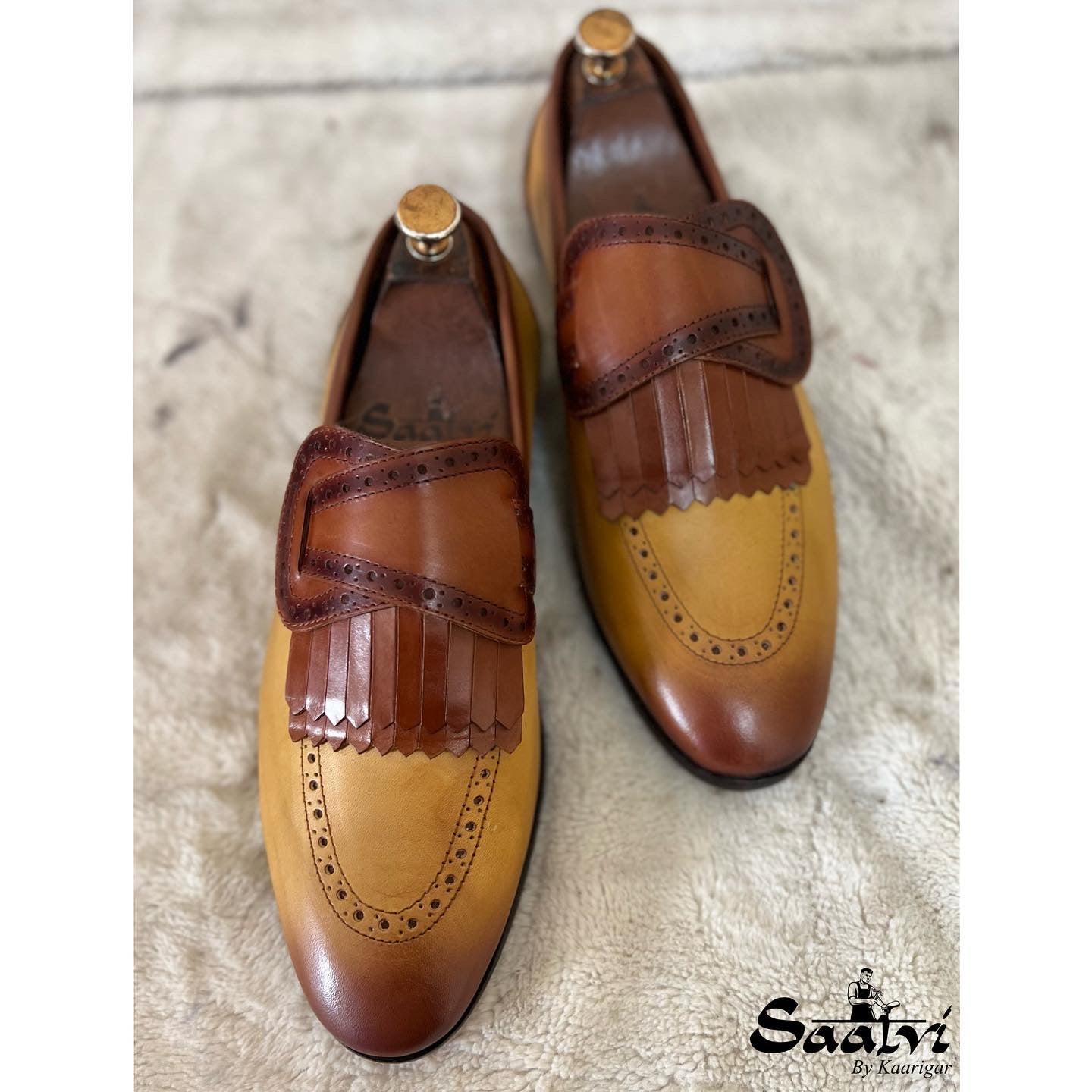 Butterfly Loafers With Fringes Tan