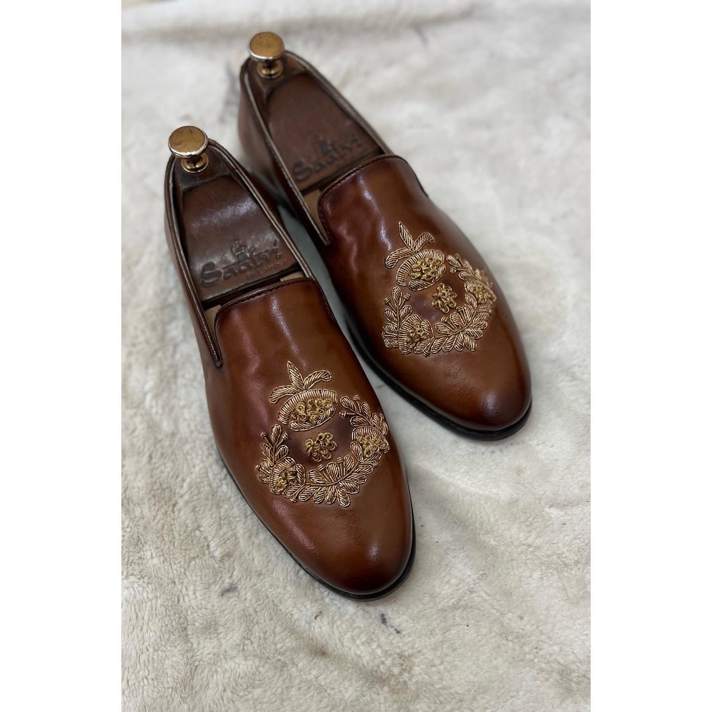 Tan Dabka Slipon
