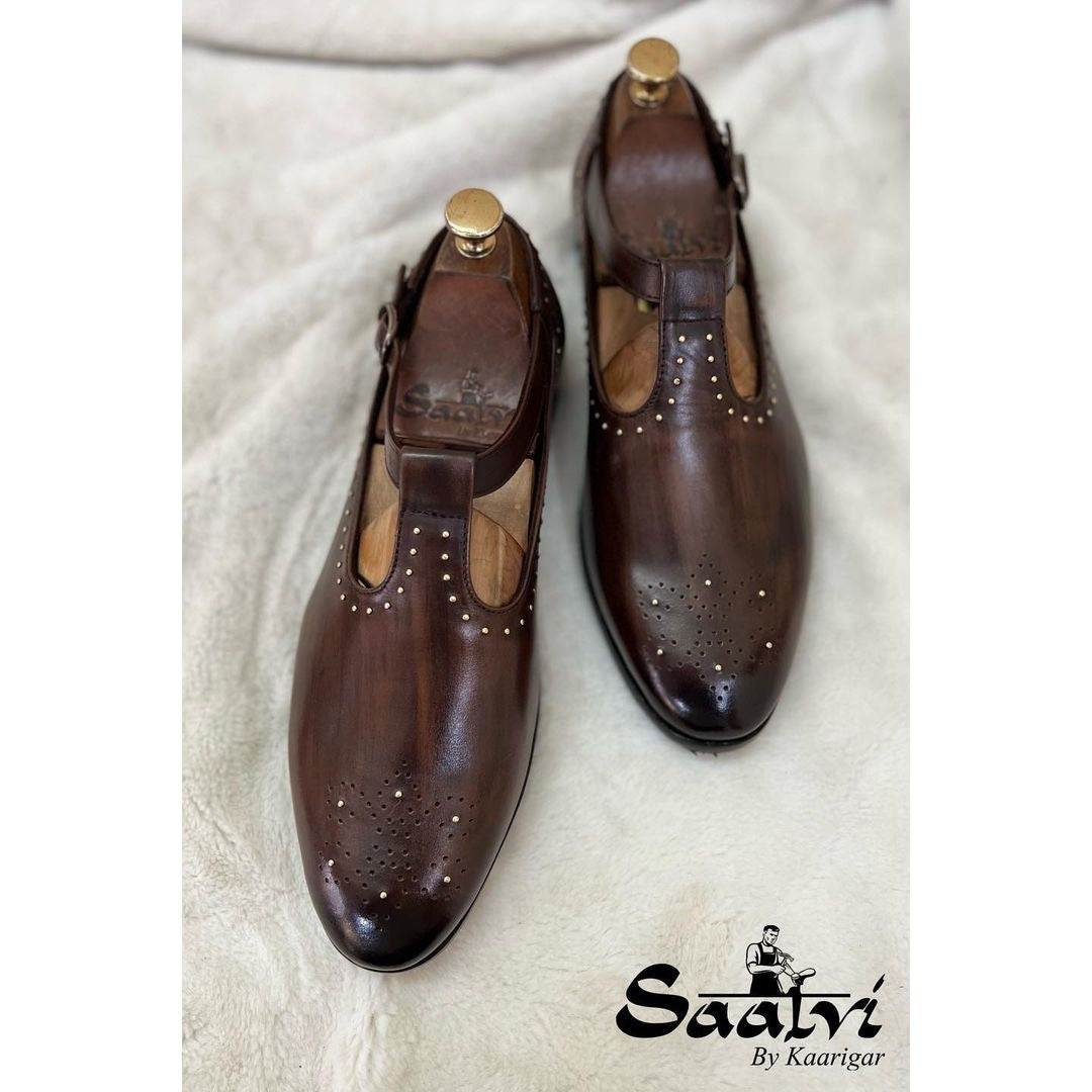 Bajrii Sandal Brown