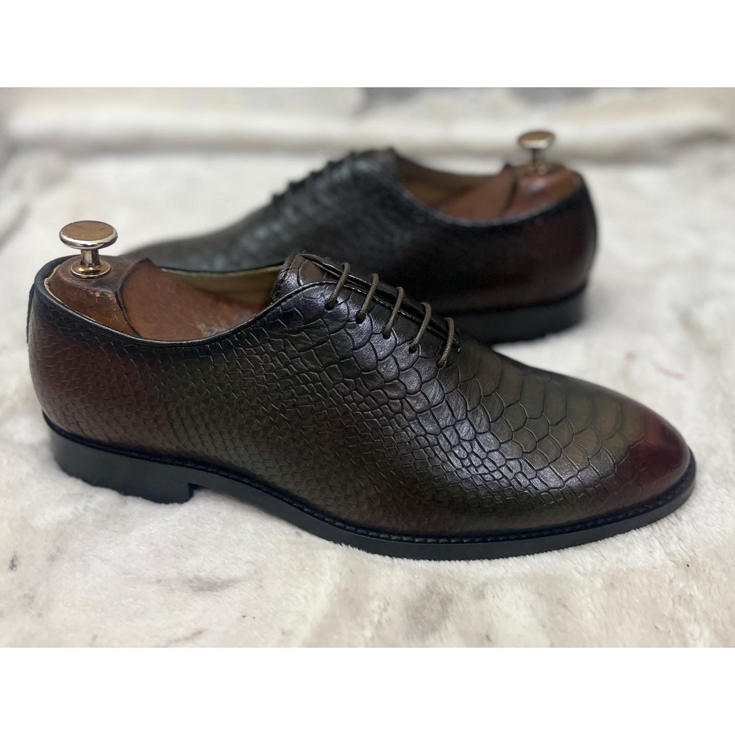 Python Embossed Wholecut