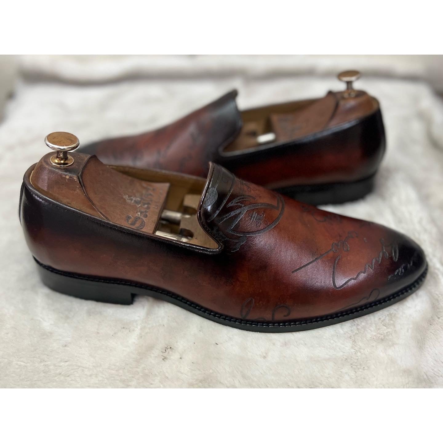 Signature Loafers Bordo