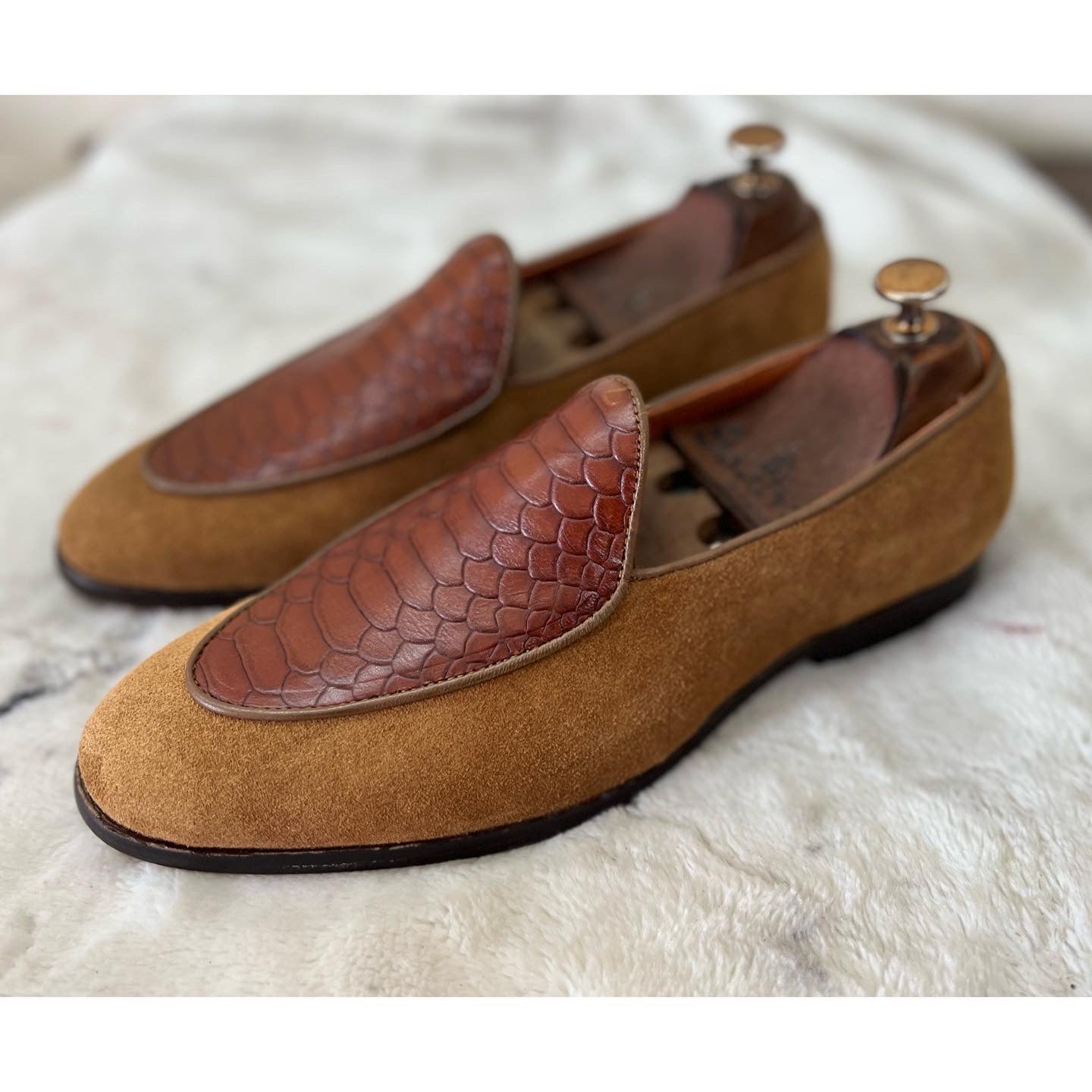 Belgian Loafers - Tan