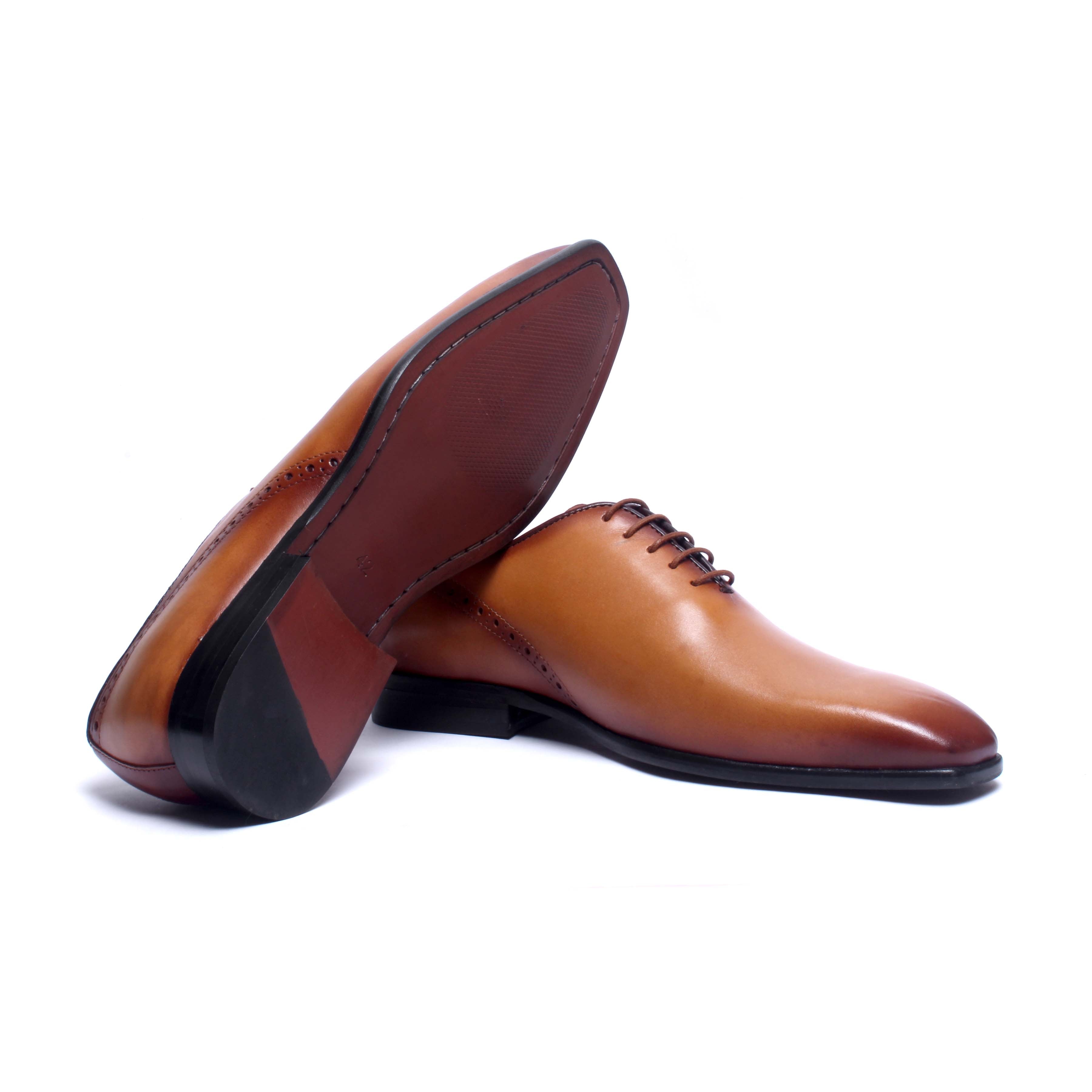 Wholecut Oxford - Tan