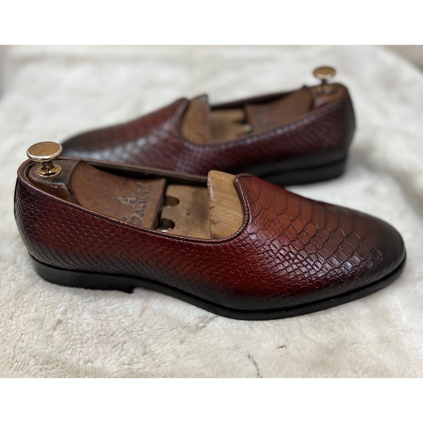 Python Jalsa Tan Hand Patina